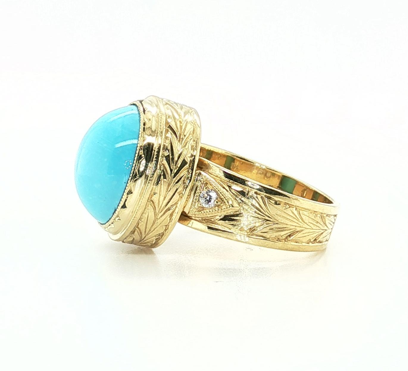 Taille cabochon Bague à chaton en or jaune avec cabochon de turquoise et diamant Sleeping Beauty Mine en vente