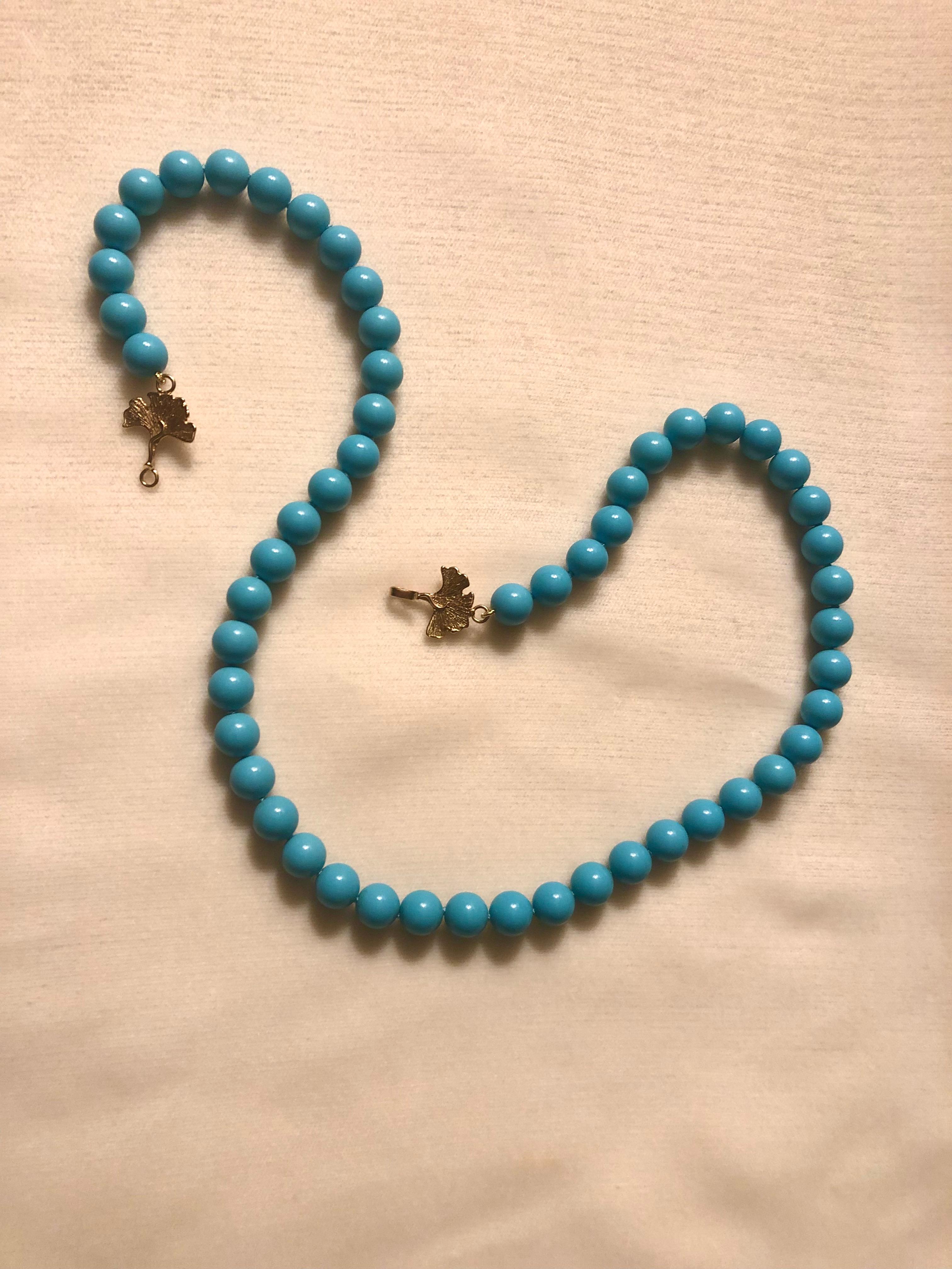 Bead Sleeping beauty turquoise beads with 14kt gold clasp For Sale