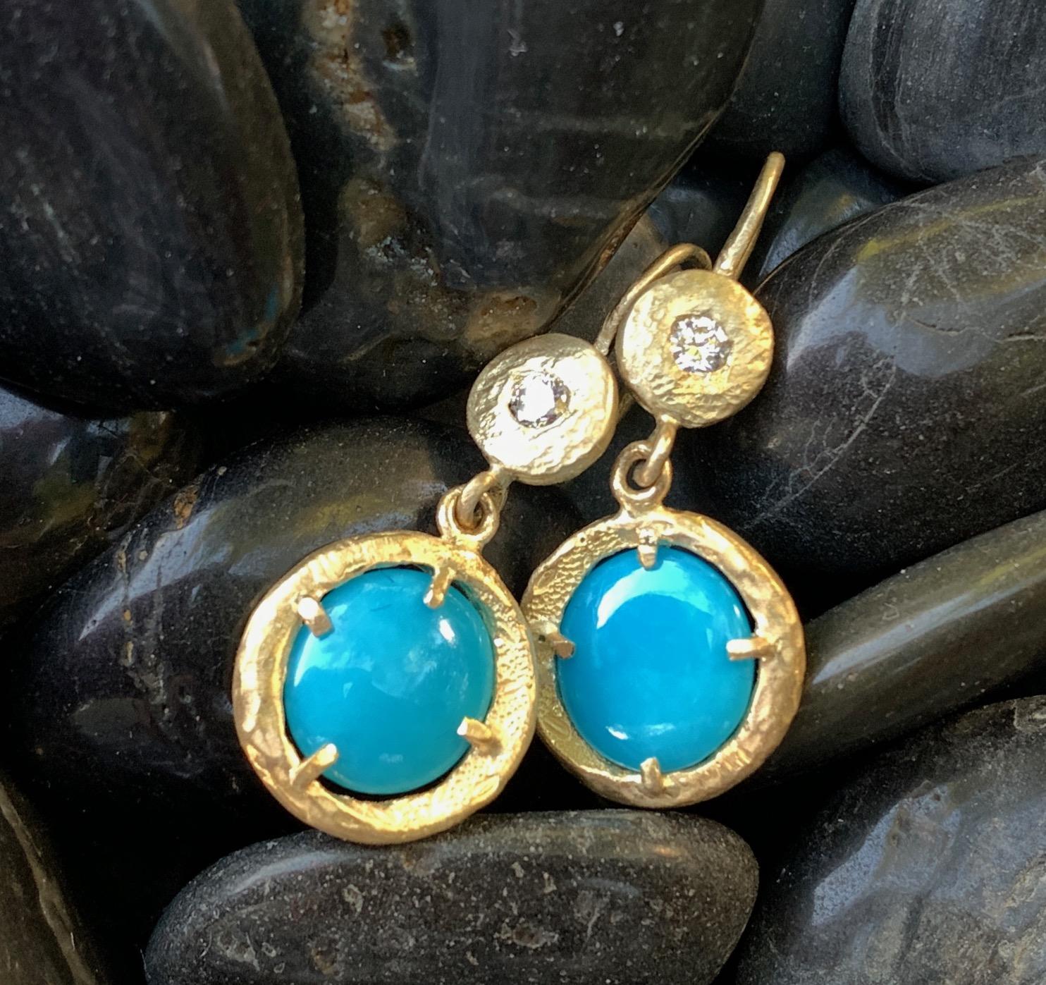 Women's Sleeping Beauty Turquoise Disc and Diamond Earrings in Textured 18 Karat Gold