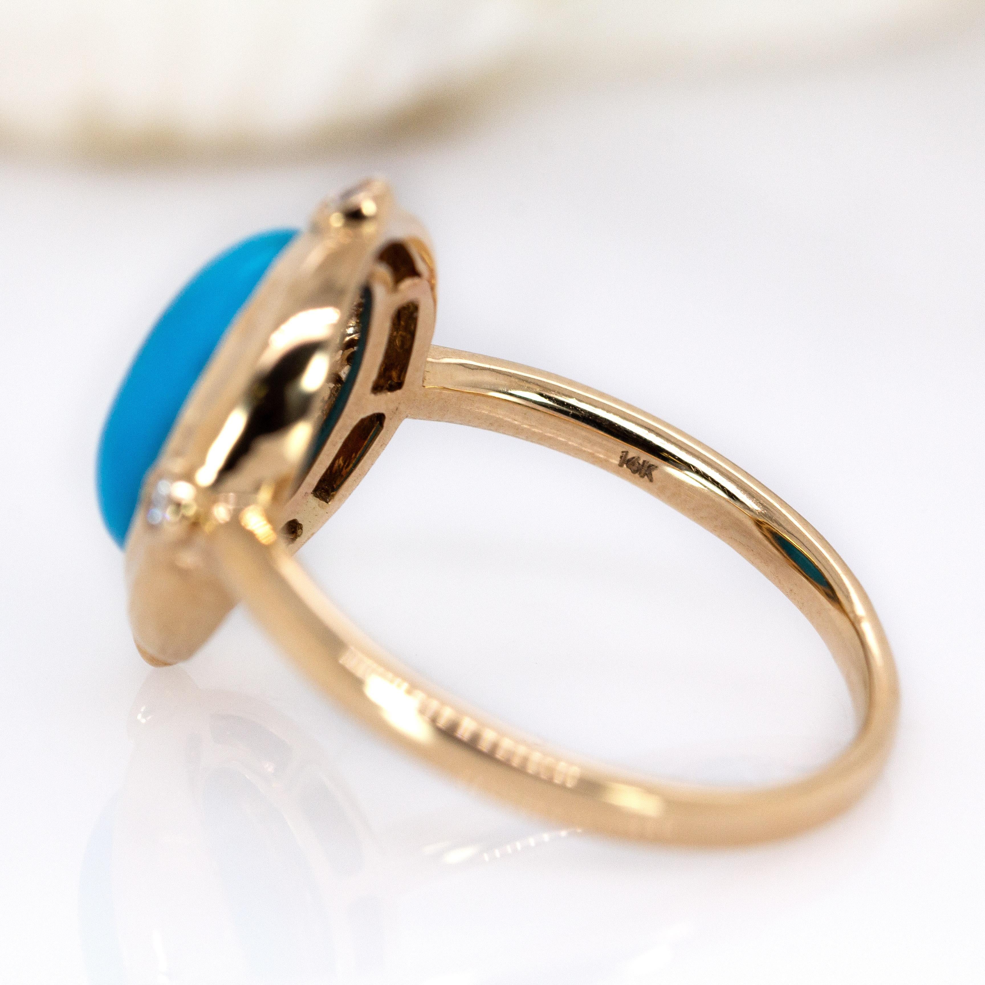 Taglio ovale Anello con turchese della Bella Addormentata e accenti di diamanti naturali in oro massiccio 14 carati in vendita