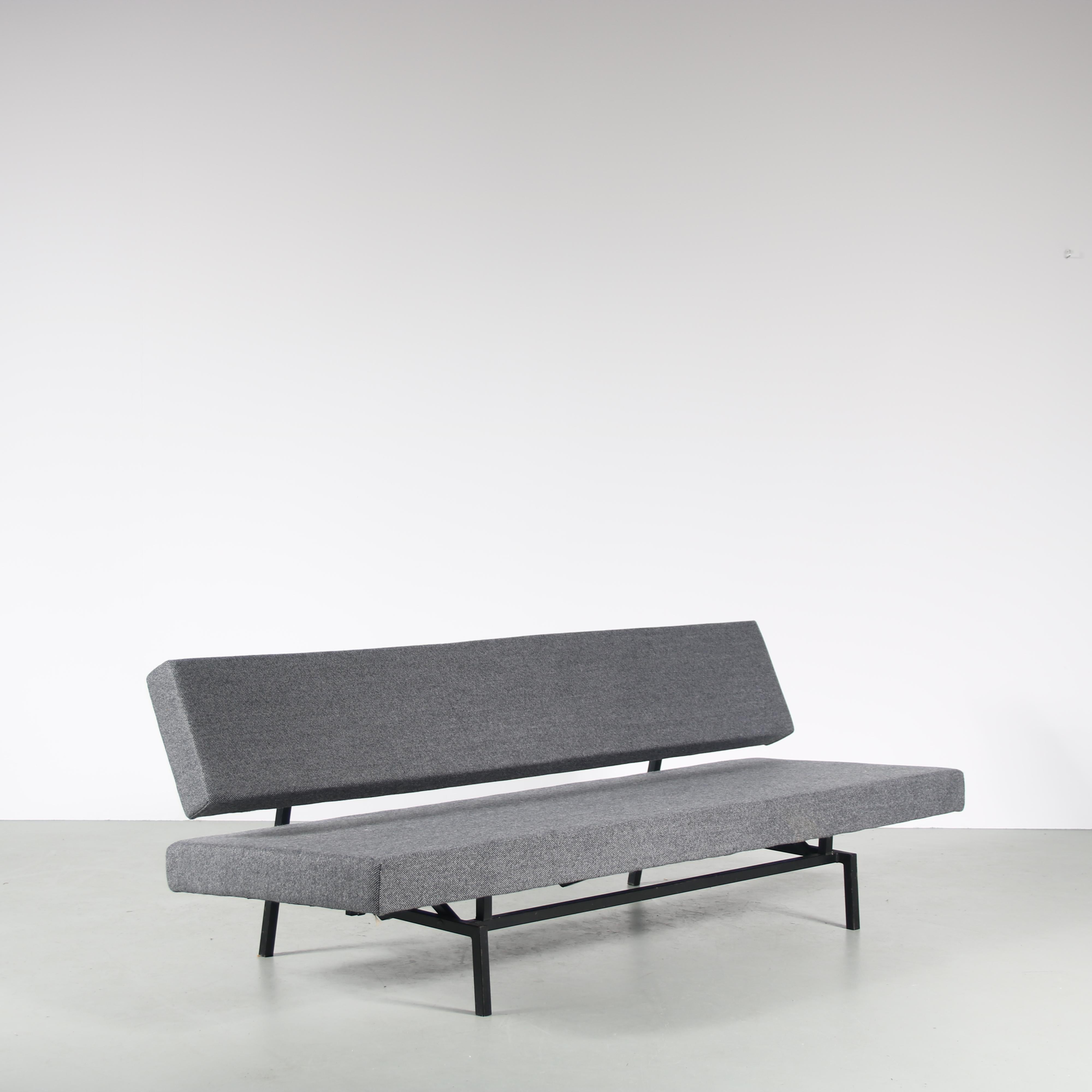 Sleeping Sofa by Martin Visser for ‘T Spectrum, Netherlands, 1960 In Good Condition In Amsterdam, NL