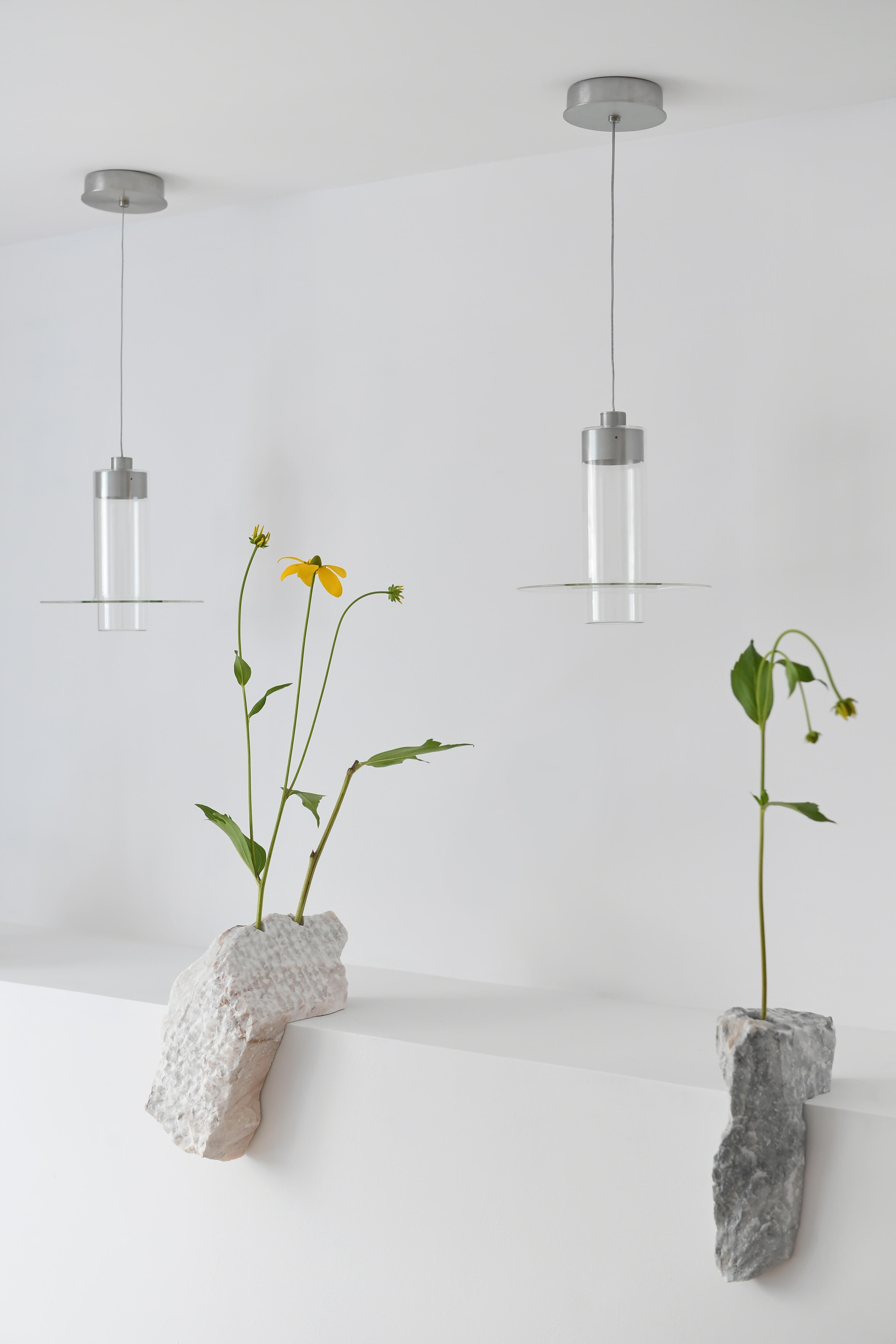 Sleeve Small (S1) by John Pawson — Handmade Blown Glass Pendant Lamp In New Condition For Sale In London, GB