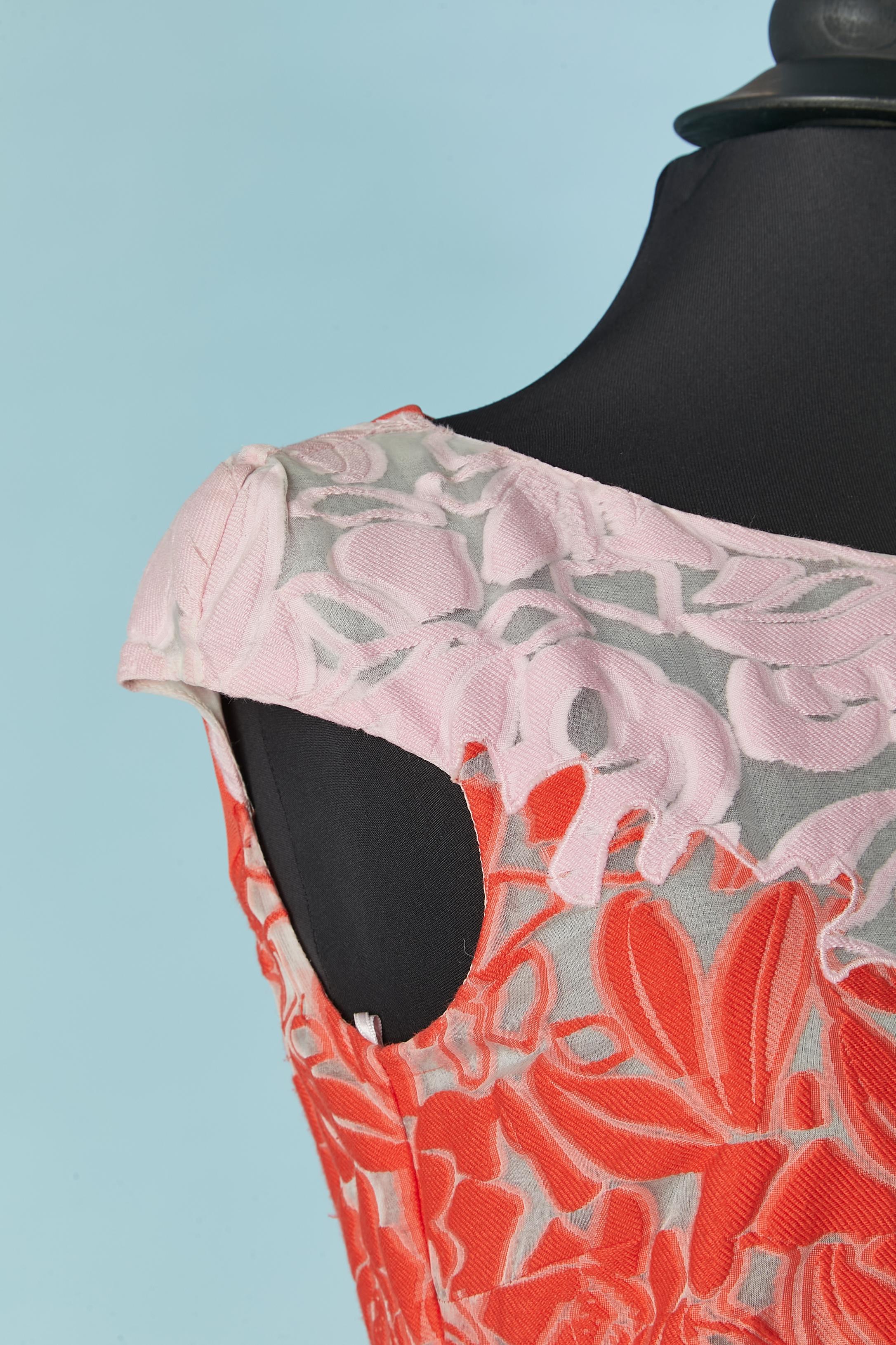 Women's Sleeveless evening dress with pink and red guipure and flower pattern BLUMARINE