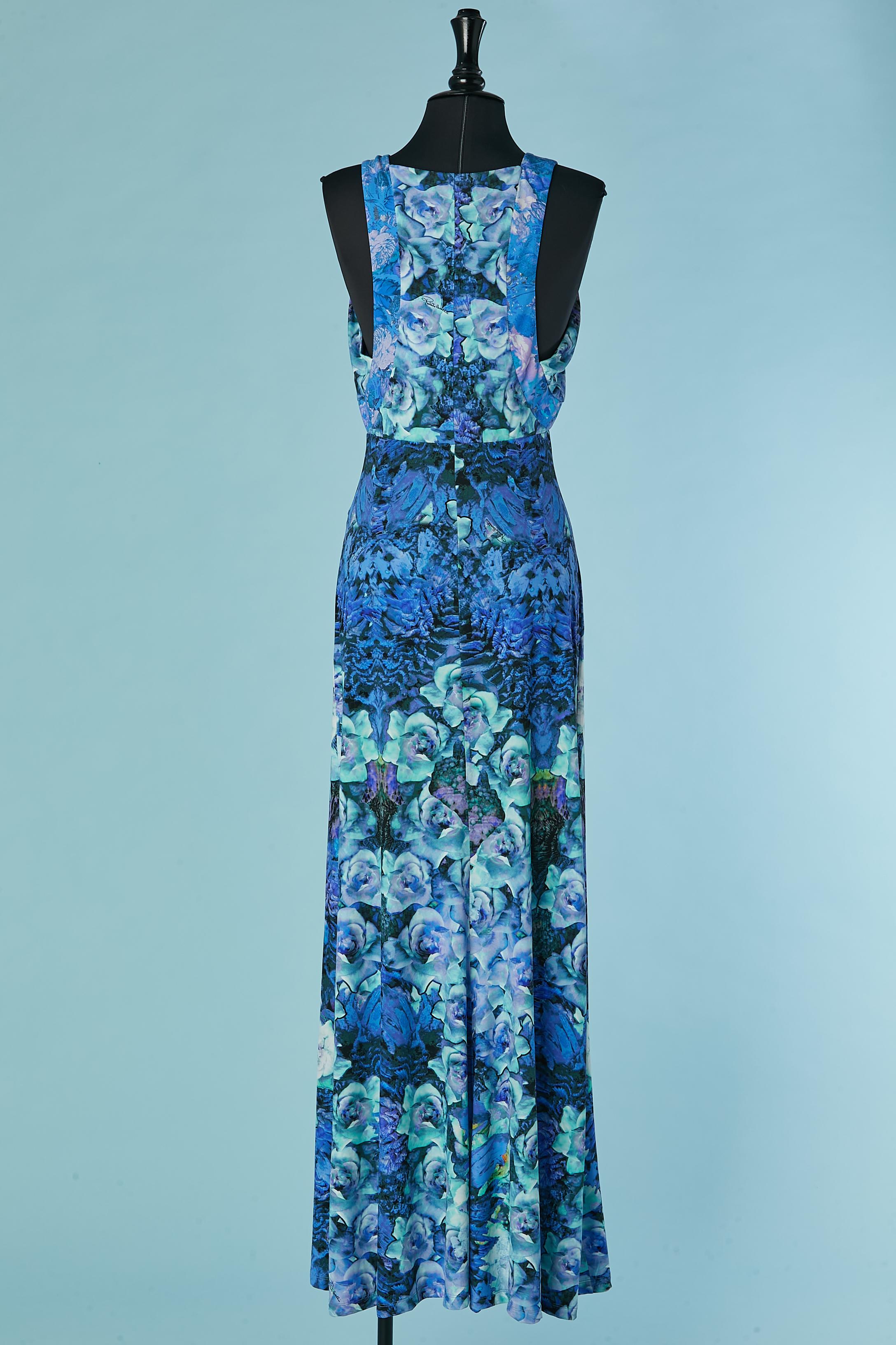 Sleeveless jersey evening dress with blue flower print on Roberto Cavalli For Sale 1