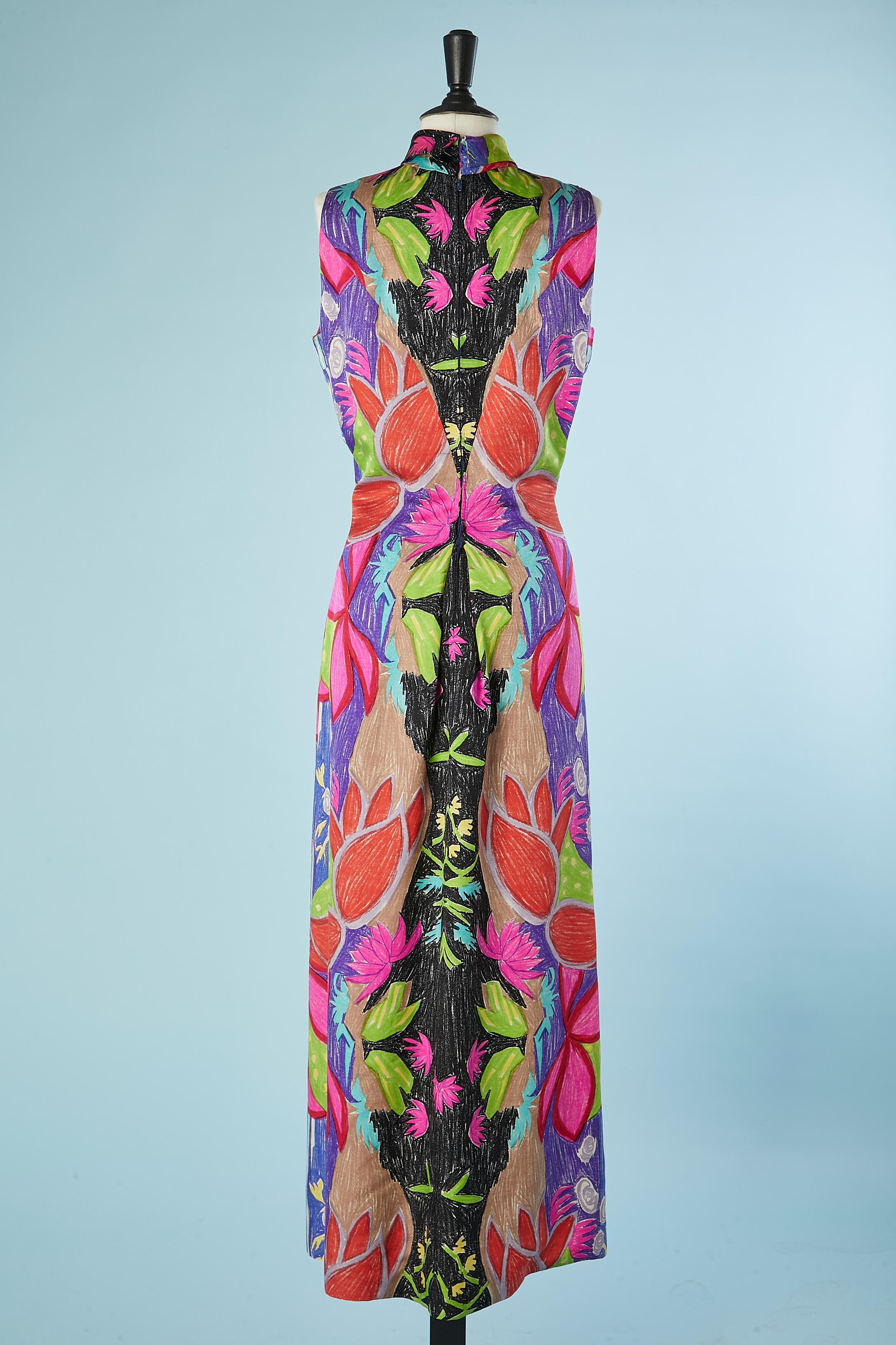 Robe longue sans manches en soie imprimée Pauline Trigère Circa 1970's  Pour femmes en vente