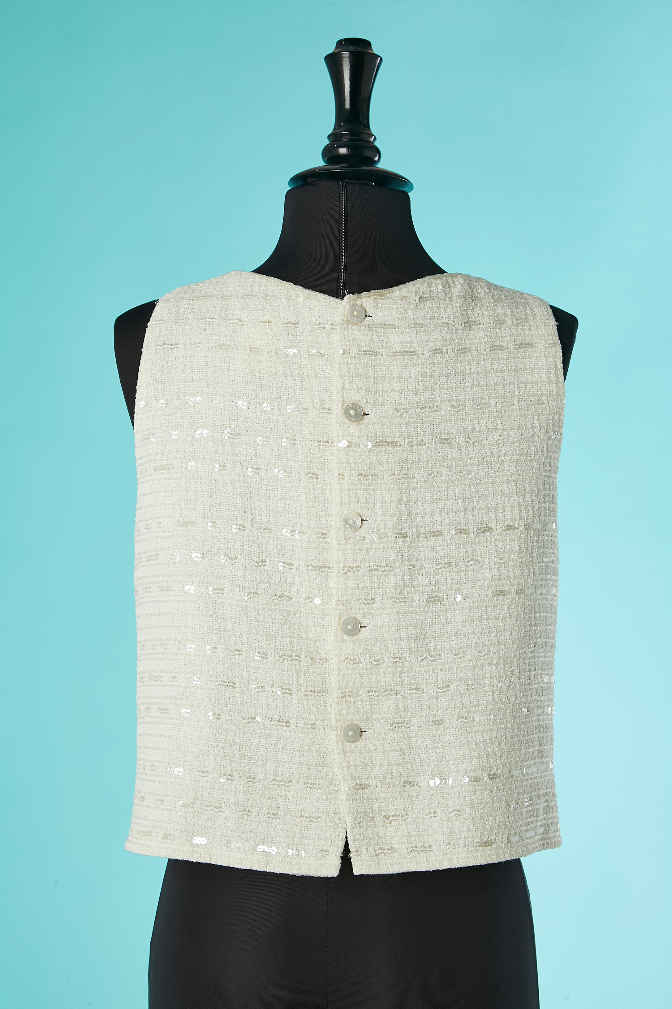 Sleeveless off-white tweed and sequin top Chanel  For Sale 1