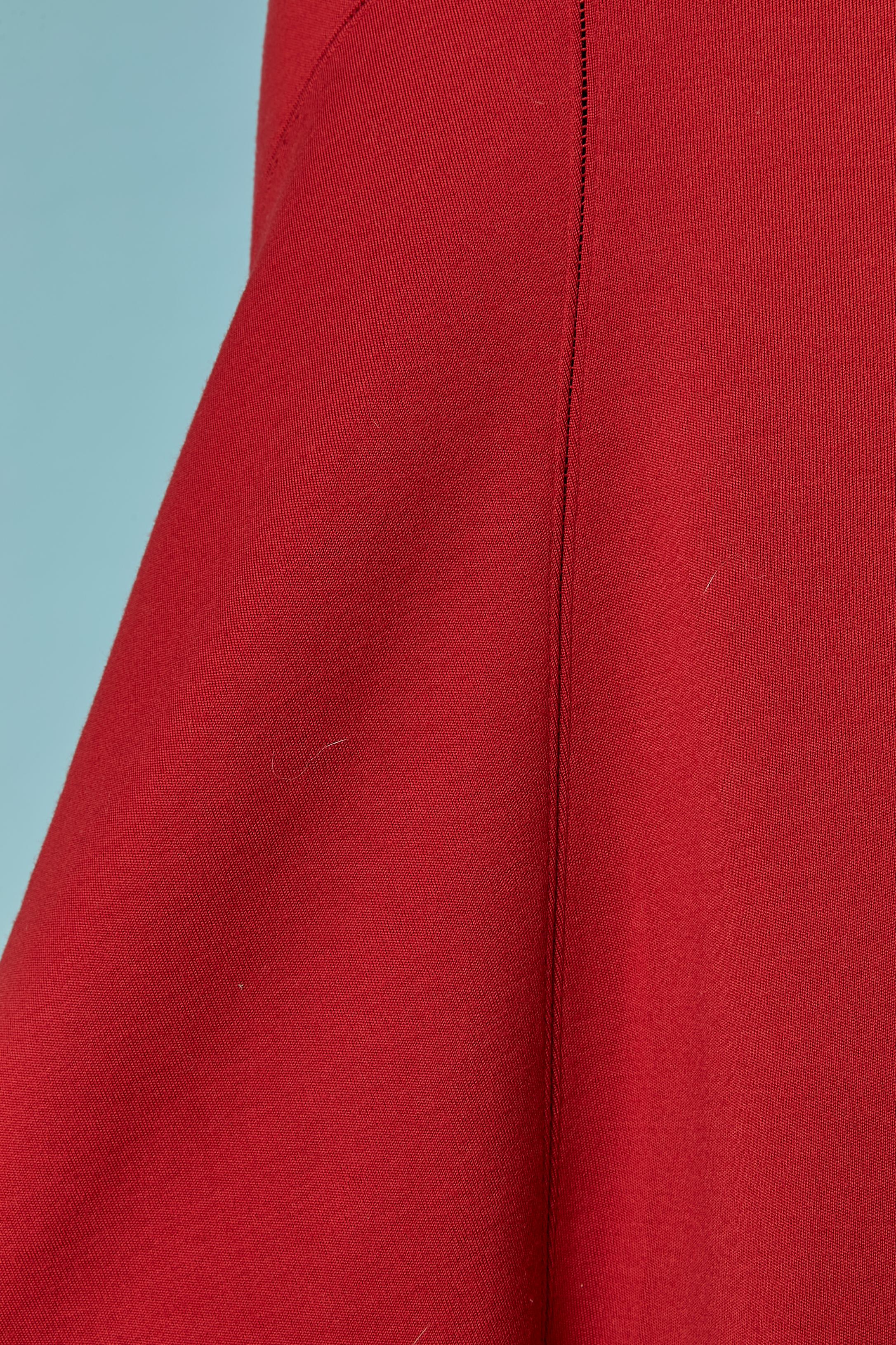 Vestido sin mangas de punto de lana rojo con falda calada y godets ALAIA en Excelente estado para la venta en Saint-Ouen-Sur-Seine, FR