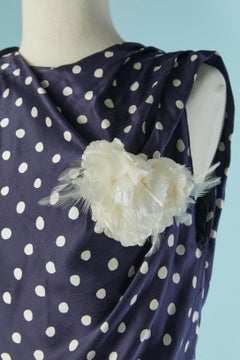 Ärmelloses Abendkleid aus Seide mit Polka Dots und Blumenbrosche LANVIN by A. ELBAZ