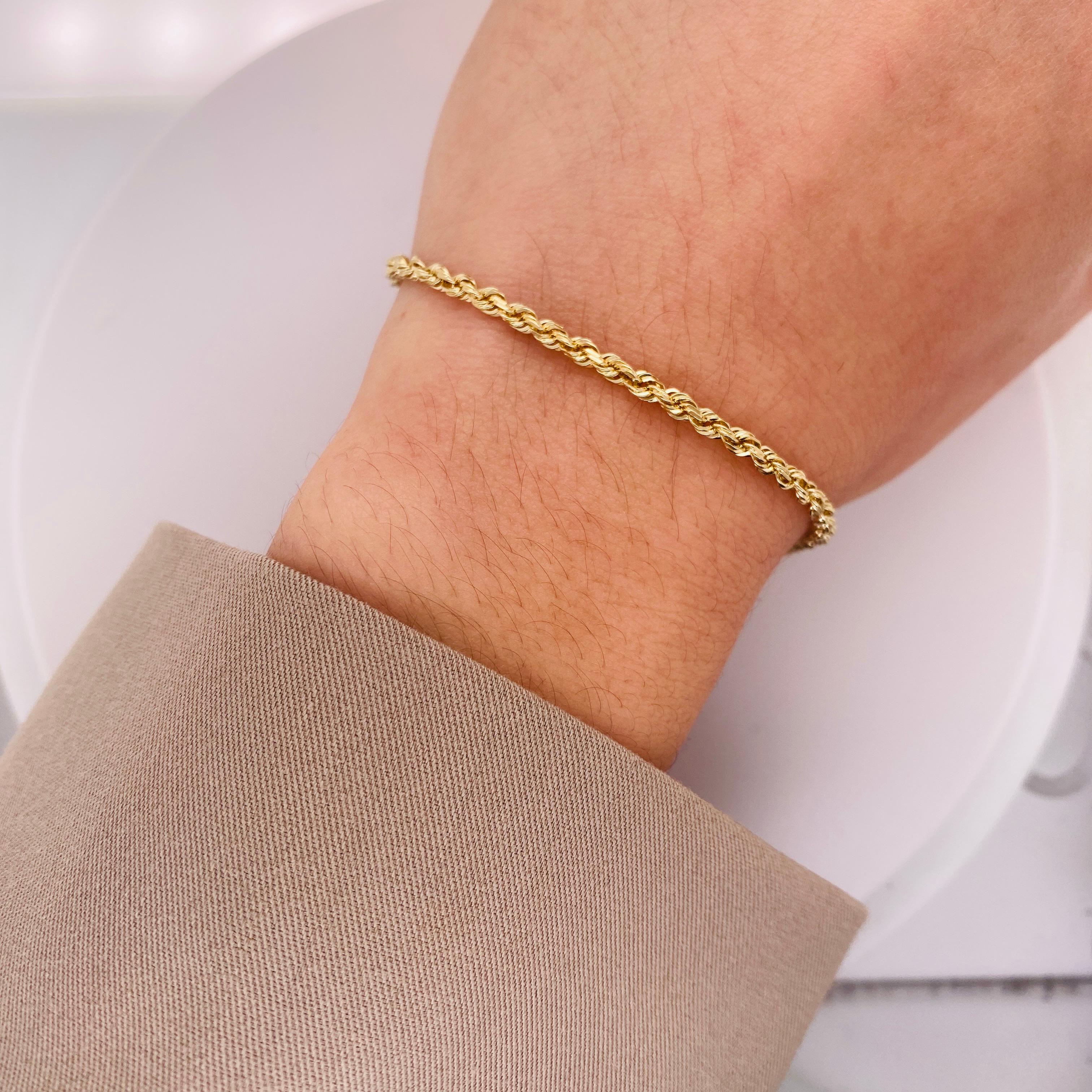 This charming bracelet would make a perfect gift for your loved one or yourself! Beautifully slender and comfortable, this rope chain bracelet is the perfect addition to any jewelry collection! The sleek rounded and twisting shape creates a perfect