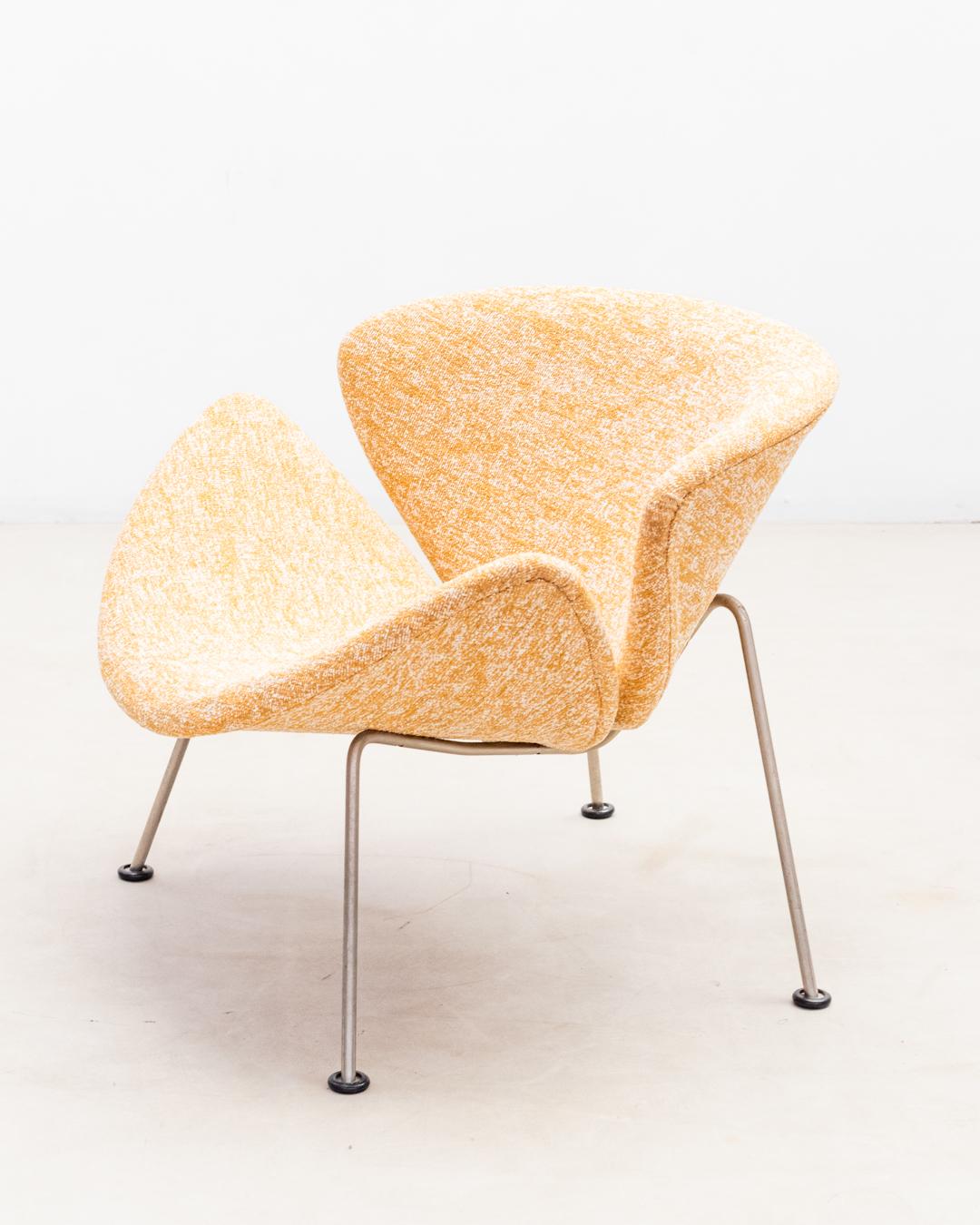 Slice armchair by Pierre Paulin for Artifort, 1960s  For Sale 2