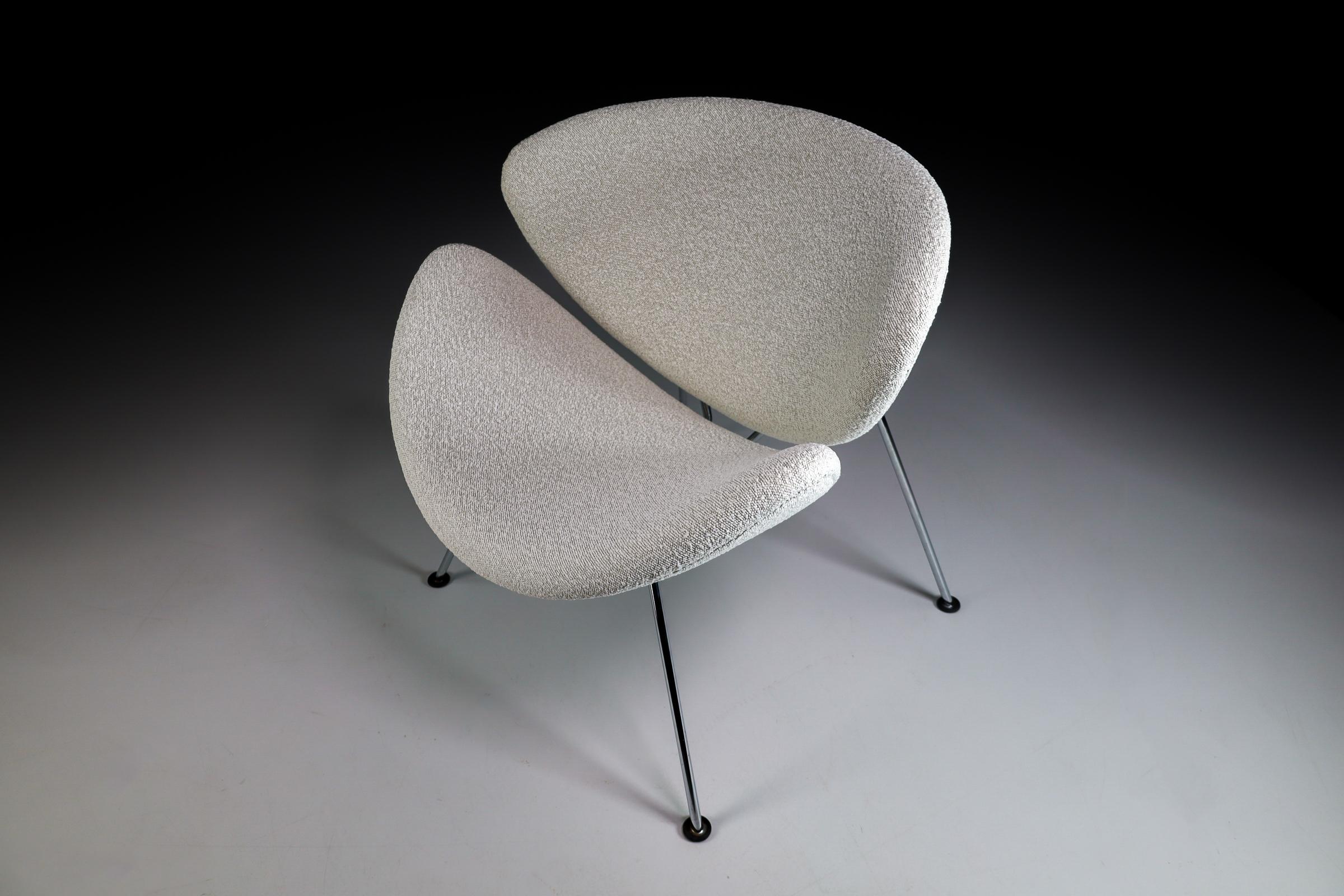 Slice Chair by Pierre Paulin for Artifort in Bouclé Fabric, The Netherlands In Good Condition For Sale In Almelo, NL