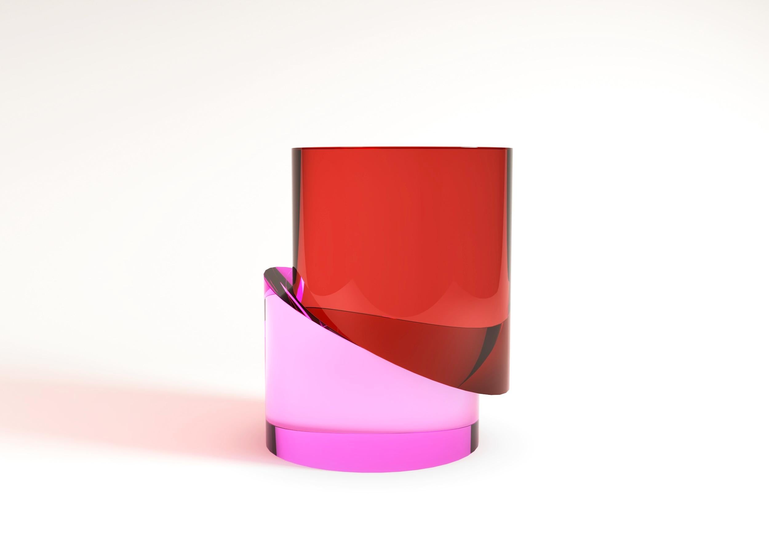 Couchtisch Modell Slice, entworfen von Studio Superego für Superego Editions. Der Durchmesser der einzelnen Elemente beträgt 35 cm.
Ist möglich, zwei verschiedene Versionen oder mit der vollen Farbe von Plexiglas oder mit Folien zu machen.