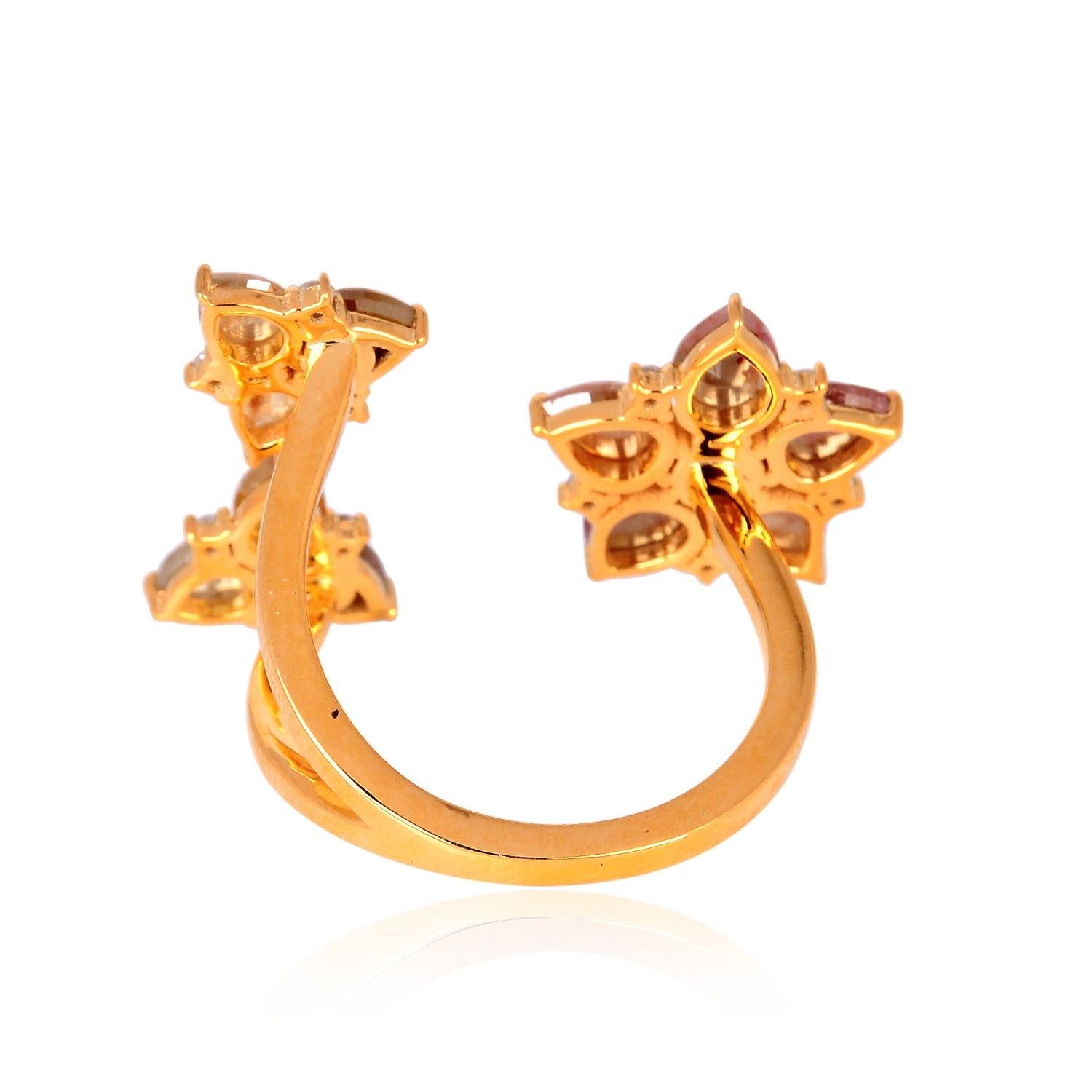 For Sale:  Slice Diamond 18 Karat Gold Flower Ring 3