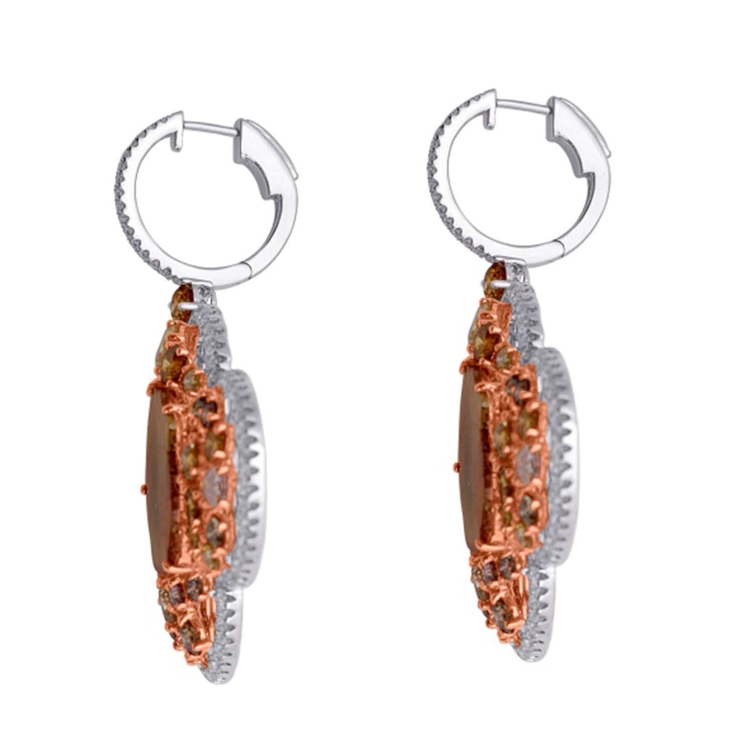 Slice Diamond 18k Gold Dangle Earring With Multi Color Diamonds In New Condition For Sale In New York, NY