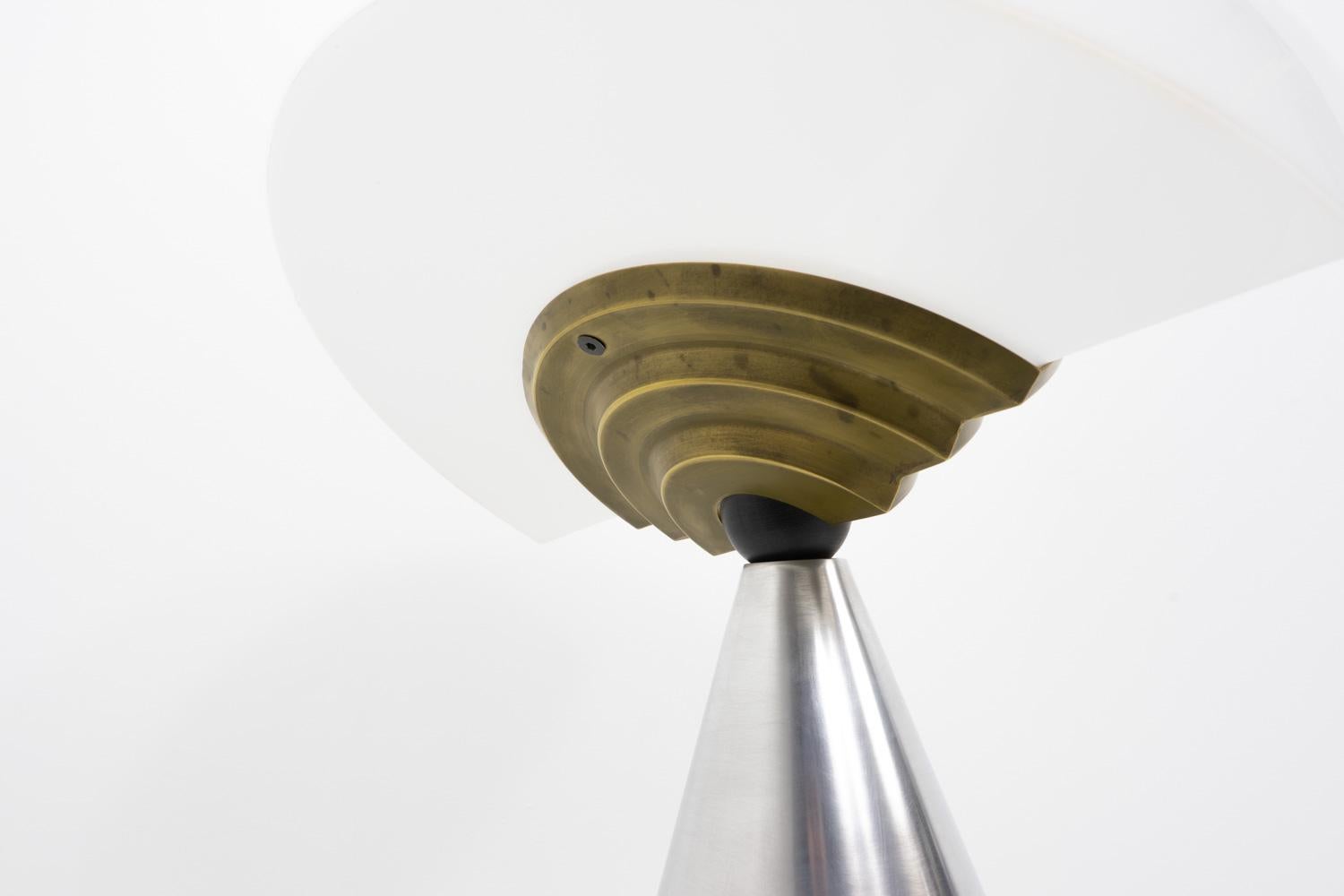Slice Table Lamp by Hans von Klier for Bilumen - 1980s In Good Condition For Sale In Renens, CH