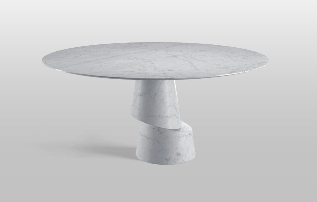 Slice Jungle Dining Table by Etamorph
Dimensions: Ø 140 x H 45 cm.
Materials: White Carrara Marble.

Available in Graphite, White Carrara, Nuvolato and Jungle marble options. Other stones on demand. Please contact us. 

ETAMORPH is a NYC-based