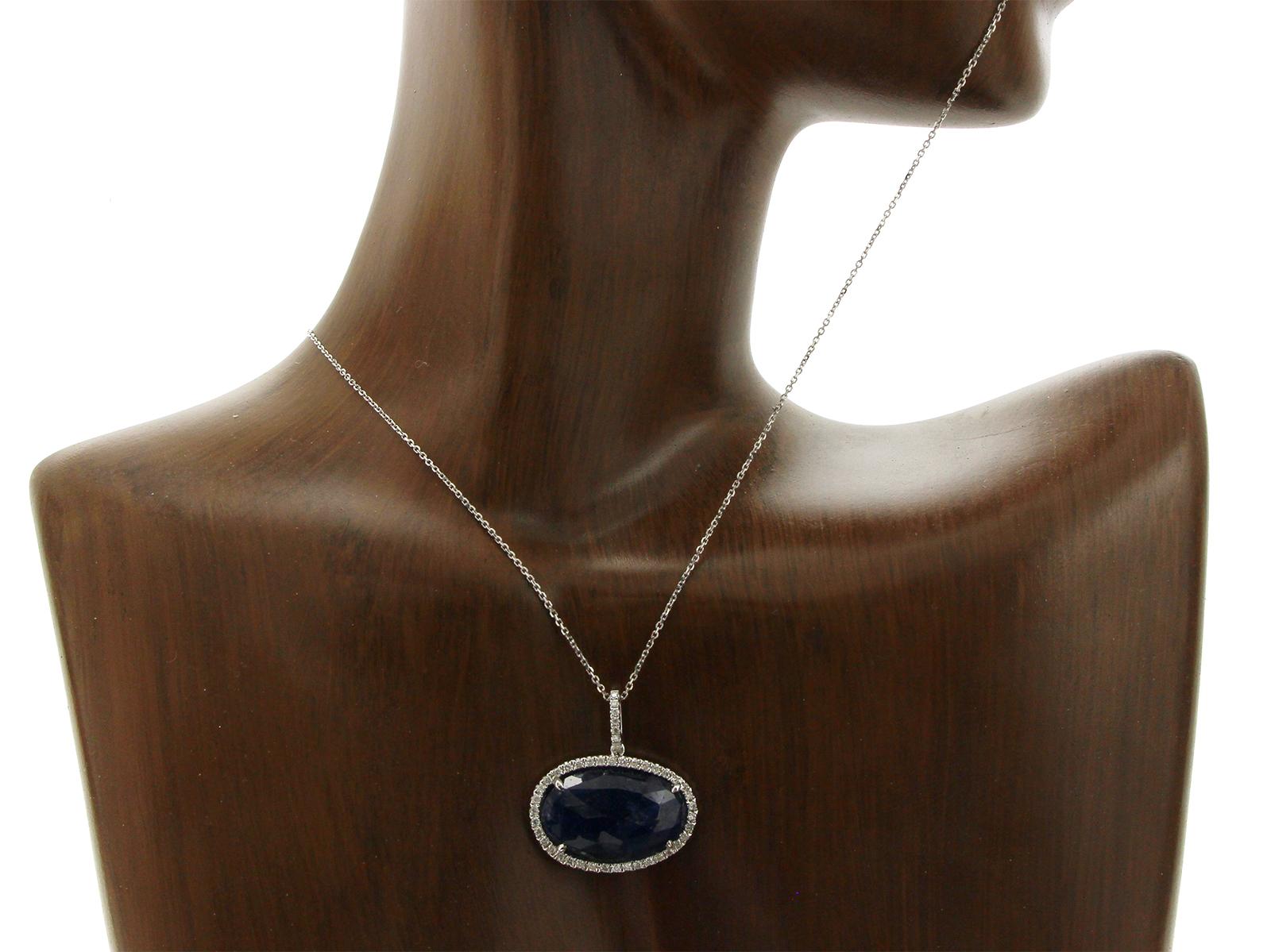 Women's Sliced 8.69 Carat Blue Sapphire 0.24 Carat Diamonds 14 Karat White Gold Necklace For Sale