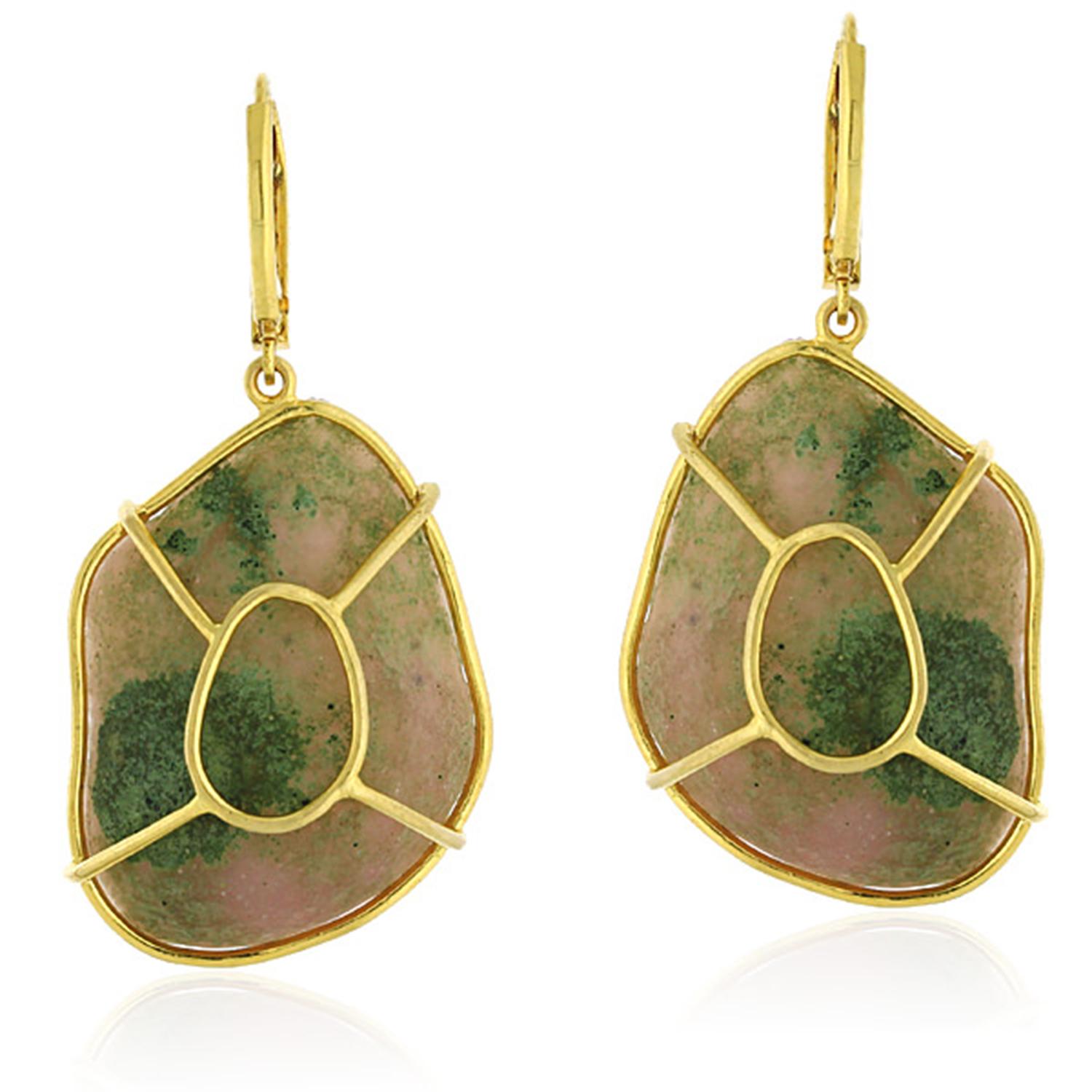 Art Déco Orecchini a penzoloni in oro giallo 18k con diamanti in vendita