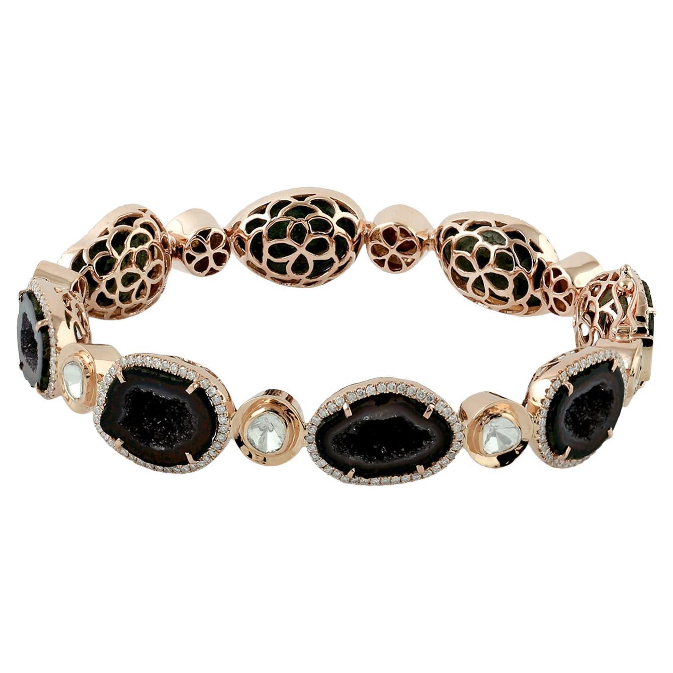 Sliced Geode Bracelet With Diamonds Made In 18k yellow Gold