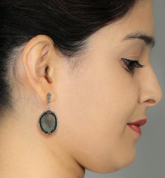 Pendientes de geoda cortada con rubí y diamantes engastados en oro de 18 quilates y plata