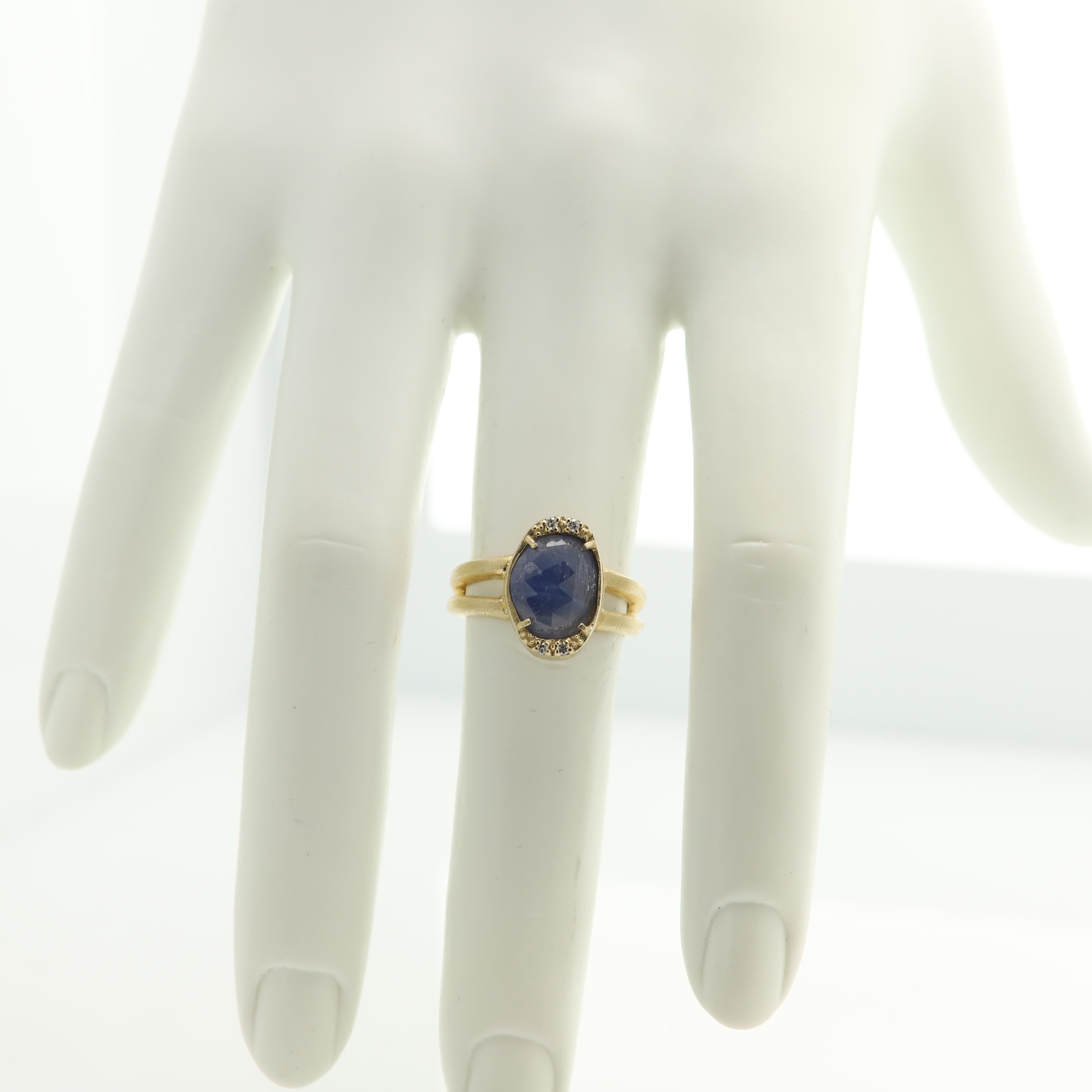 Women's Sliced Sapphire Ring 18 Karat & Diamonds Vintage Blue Sapphire Gold Ring