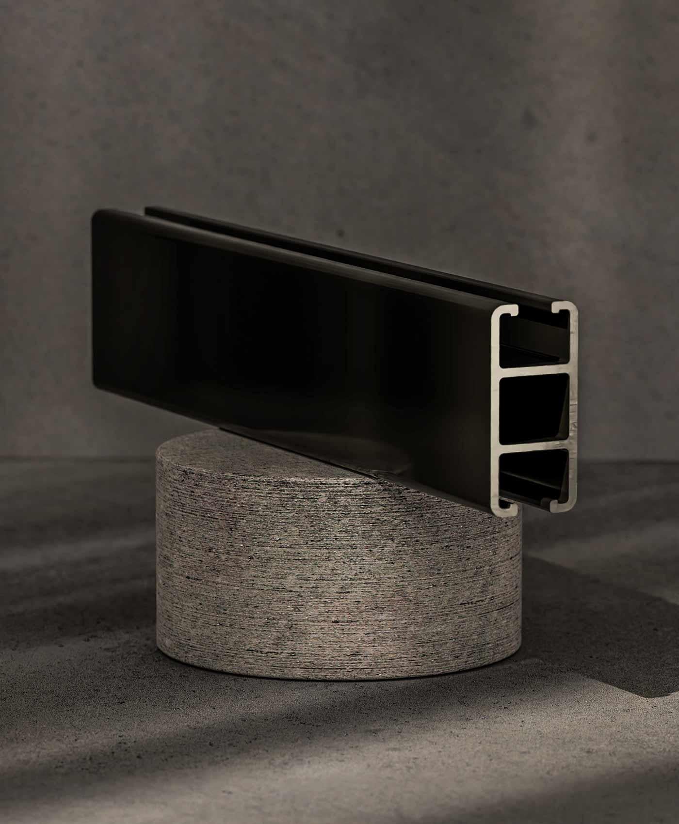 Silla Slide - Edición Limitada de Aluminio Reciclado por Studio Yann Gandon en venta 1