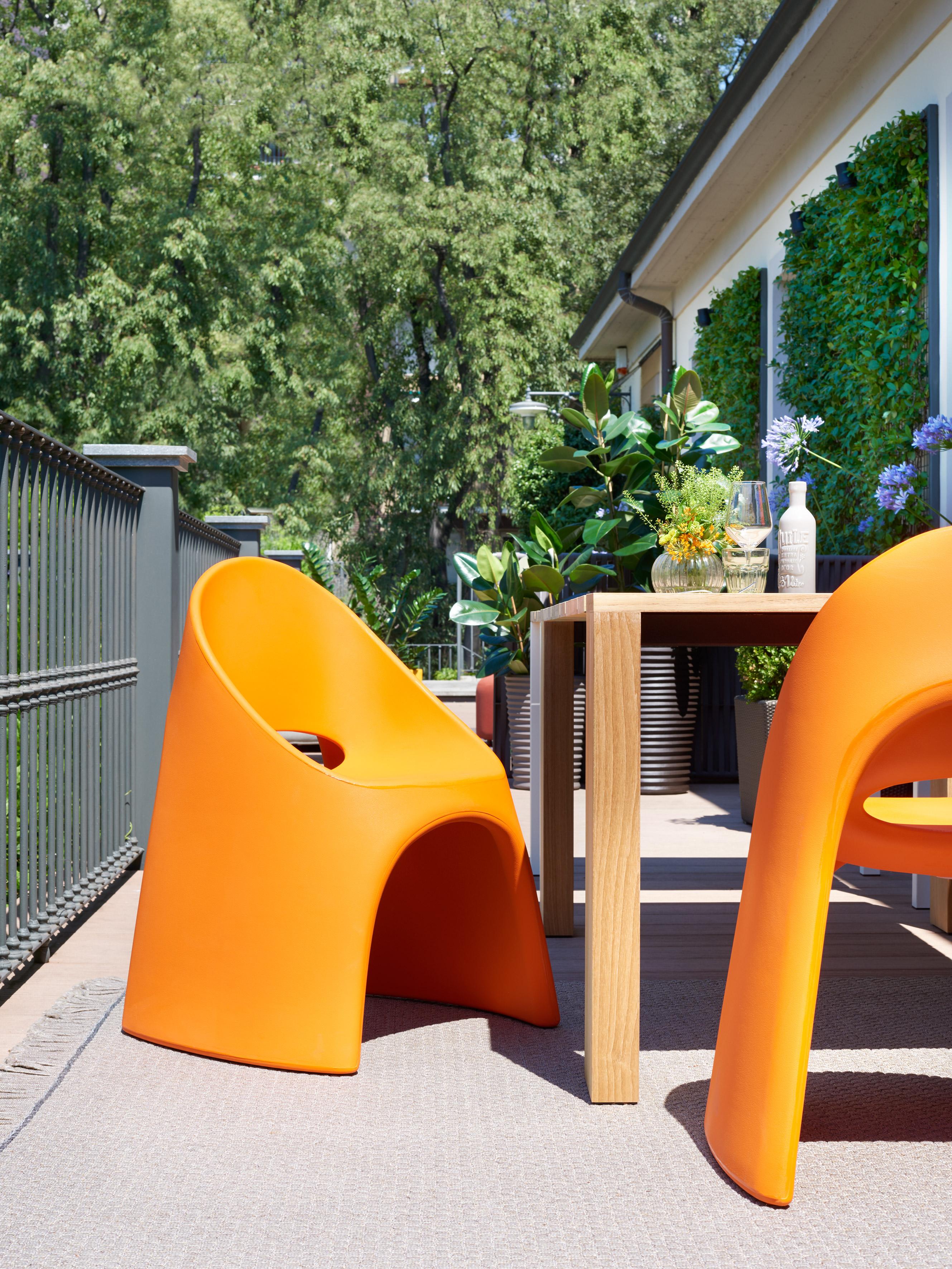 Plastic Slide Design Amélie Chair in Elephant Gray by Italo Pertichini For Sale