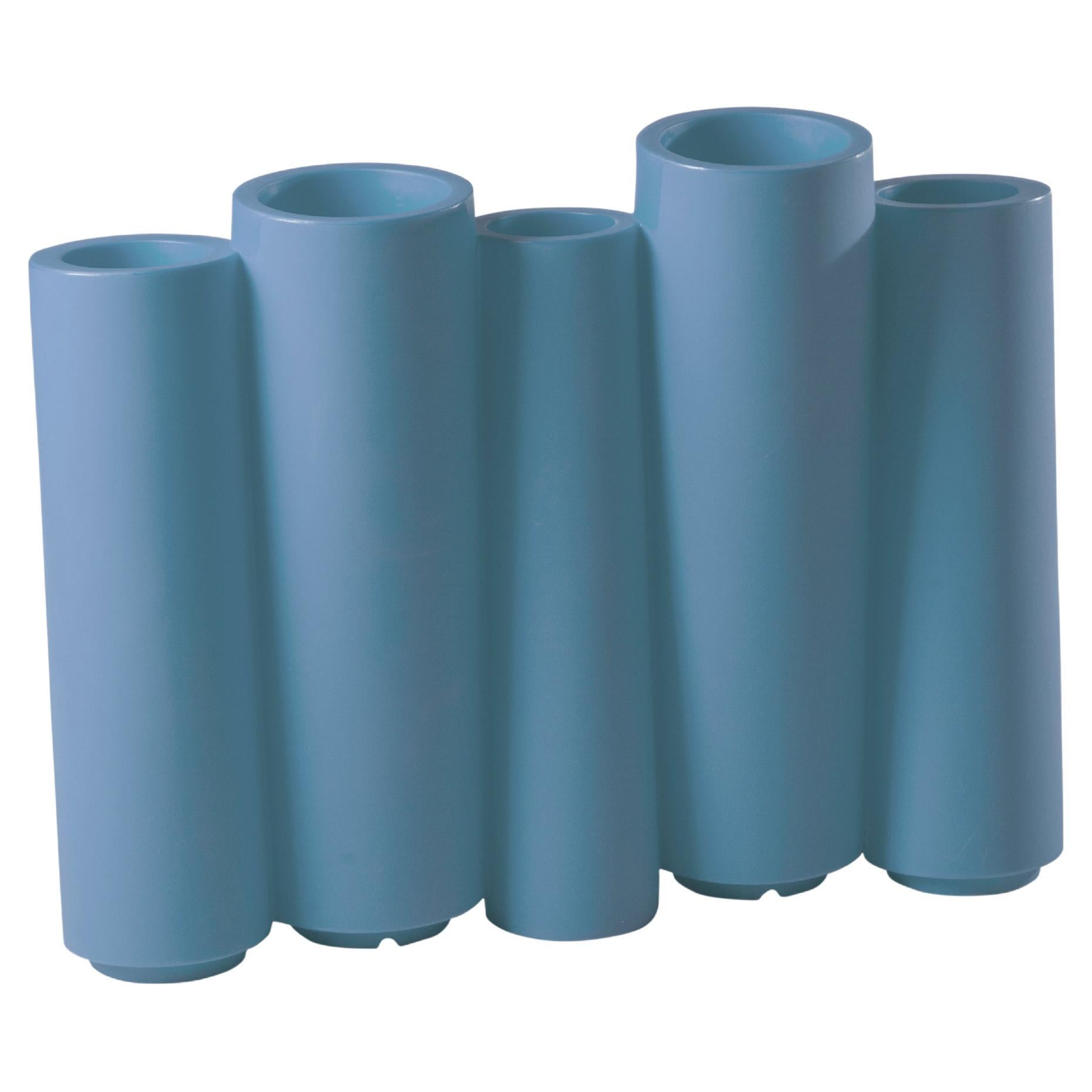 Cache-pot en bambou à motif de glissière en bleu poudre de Tous Les Trois en vente