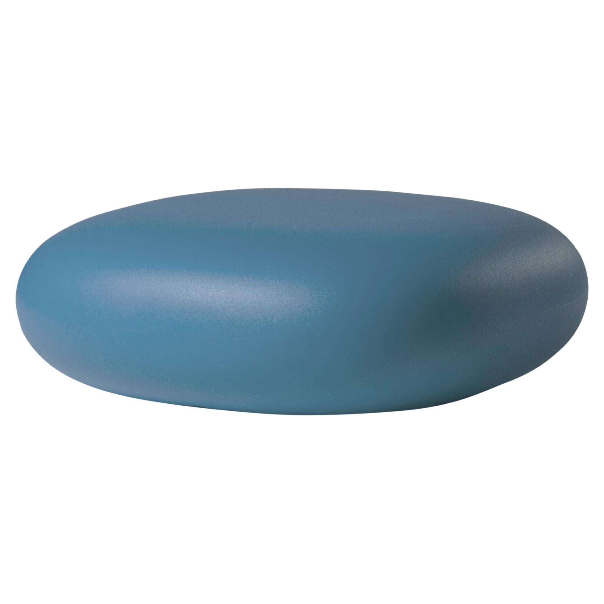 Pouf basso Chubby di Slide Design in blu polvere di Marcel Wanders