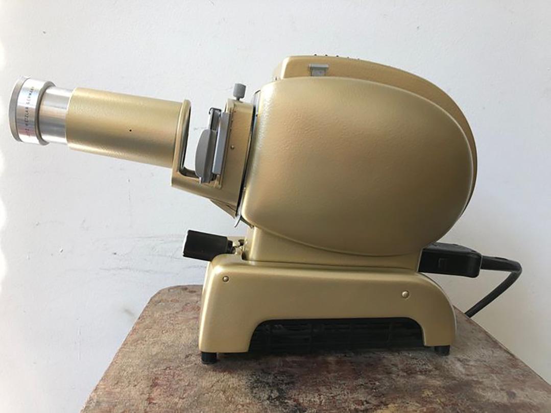 Slide projector Leitz (Leica) Prado 250, 
extraordinary design

Serial number: 260406.
Year of manufacture: 1963.
The projector was completely dismantled, cleaned, primed and then sprayed twice in a golden color. Truly an eye-catcher!
The
