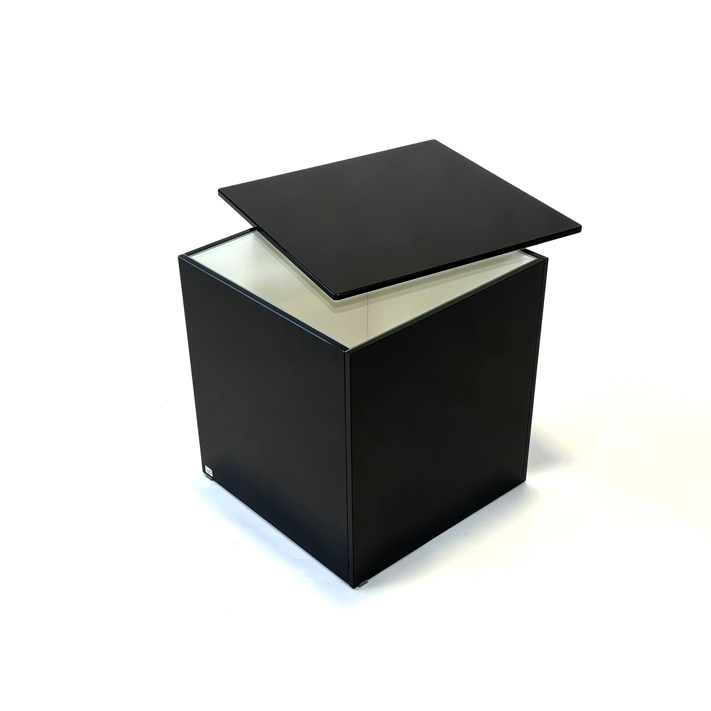 Slide Table (Short) by Nendo In Good Condition For Sale In Doral, FL