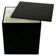 Slide Table (corto) di Nendo