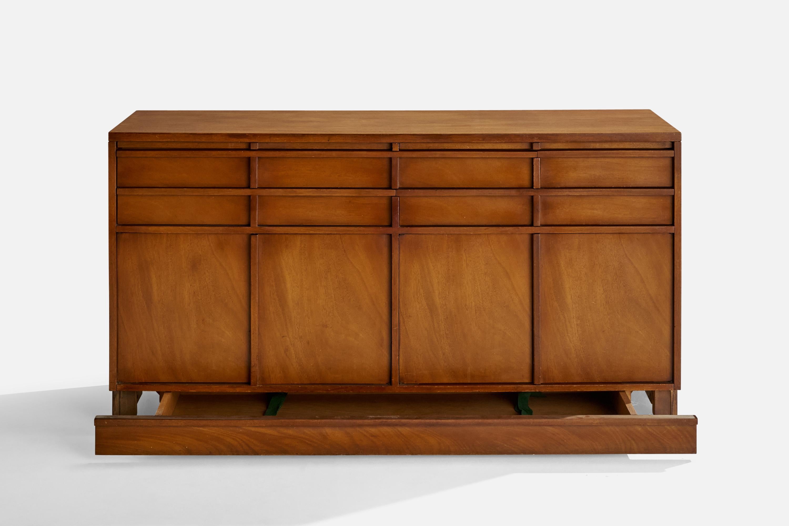 Mid-Century Modern Sligh Furniture, Cabinet, Maple, USA, 1950s For Sale