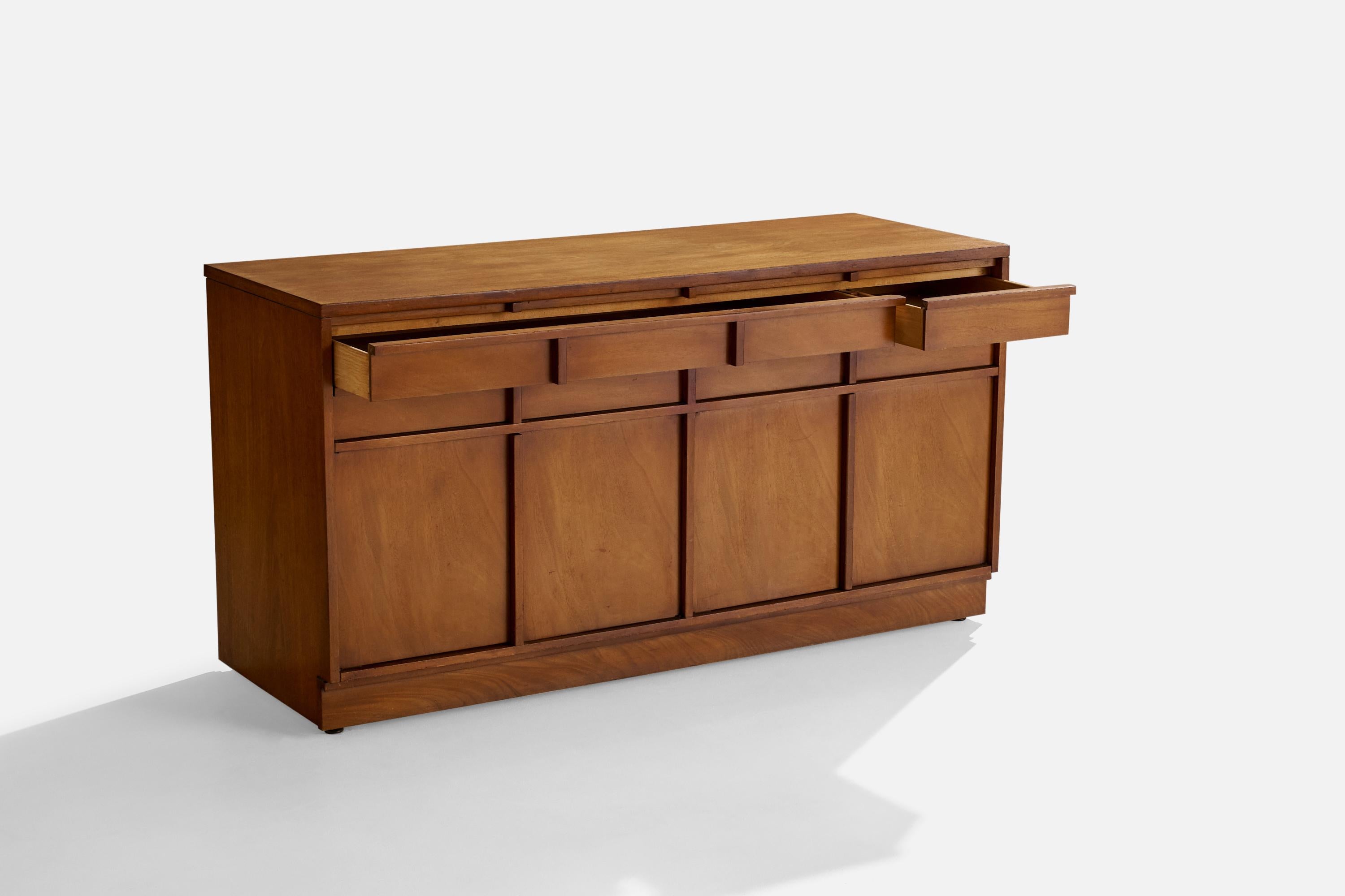 Sligh Furniture, Cabinet, Maple, USA, 1950s For Sale 1