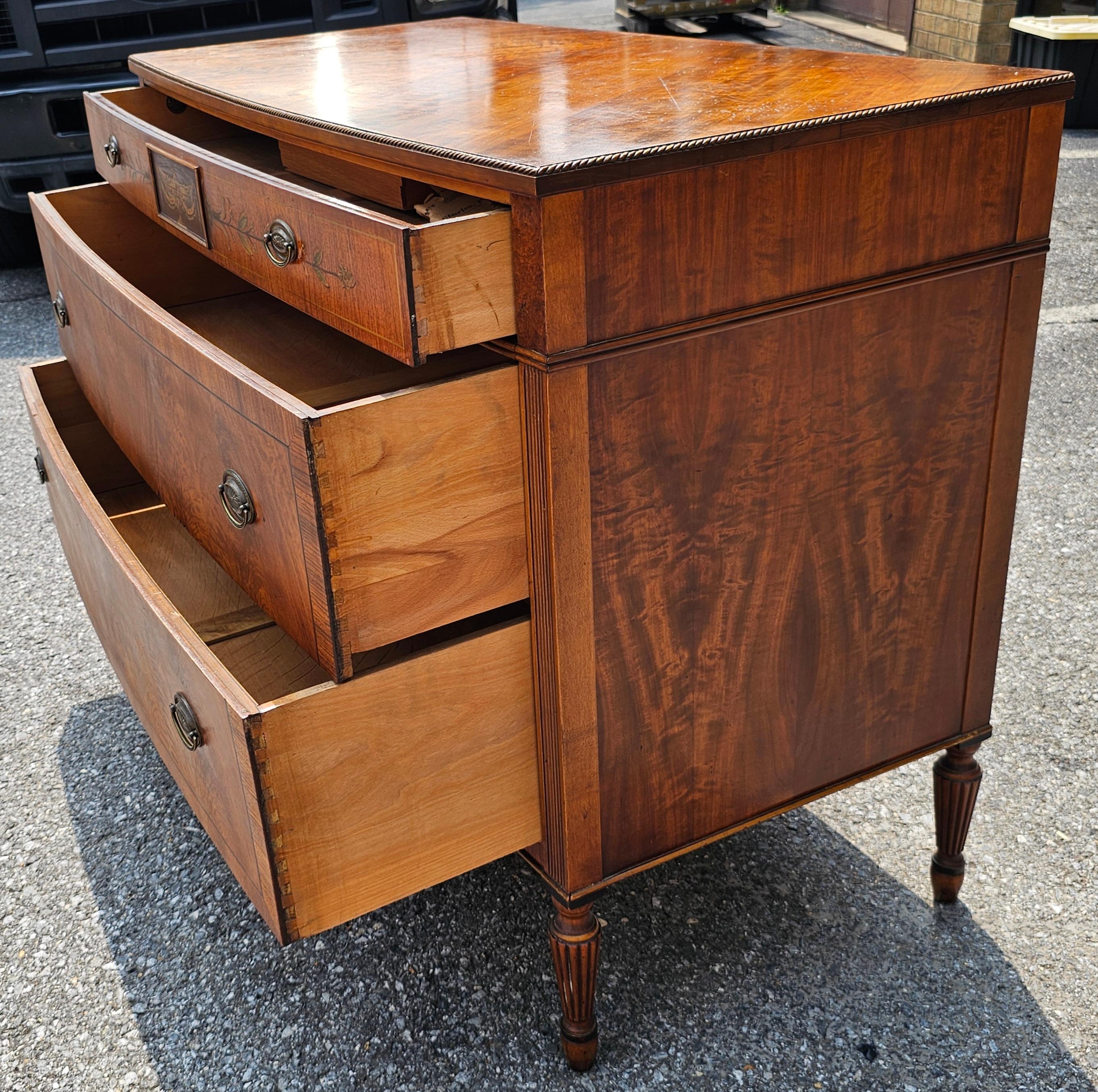 Commode à bandes croisées en acajou crochu de Sligh Furniture en vente 2
