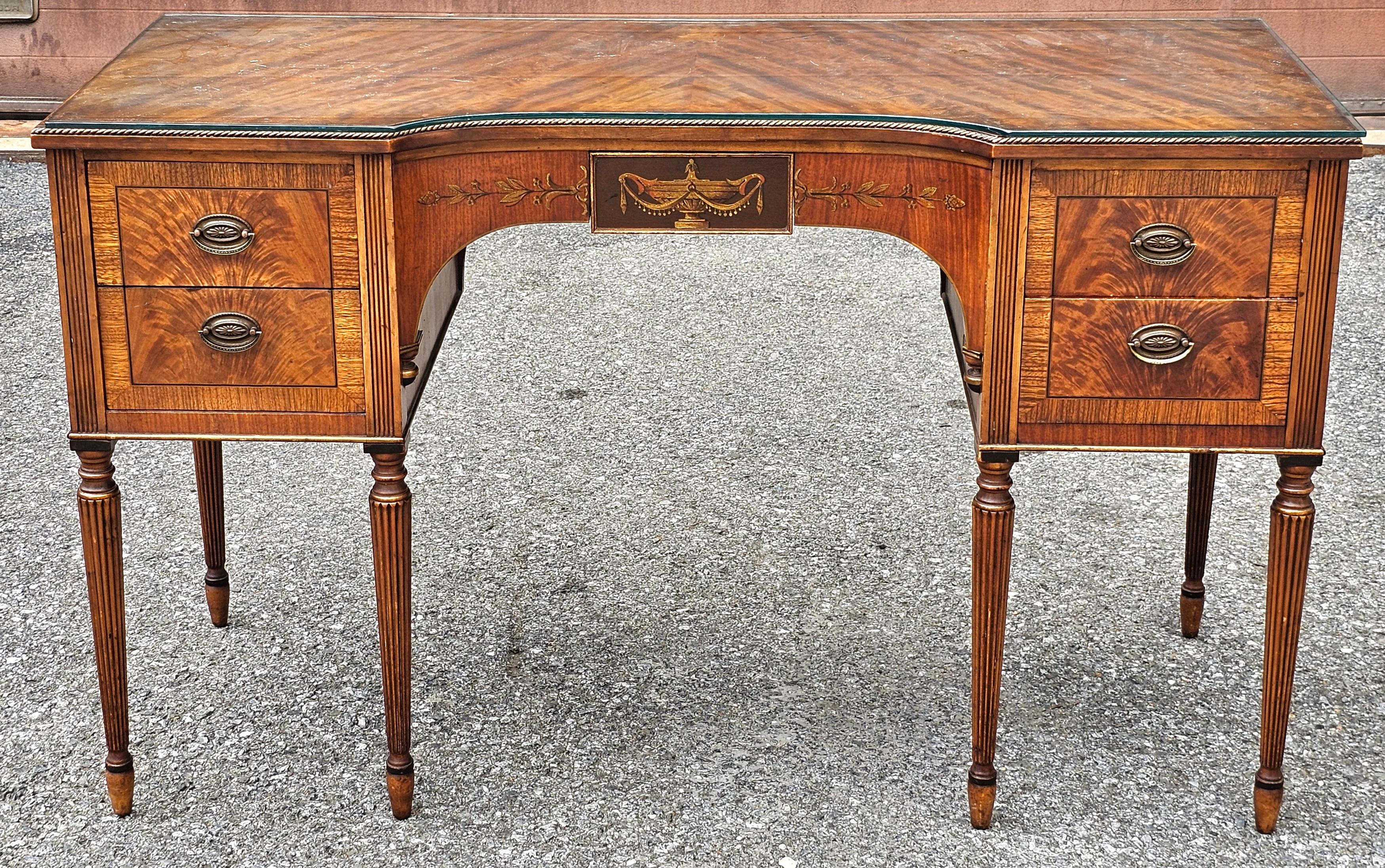 Table de toilette à bandeau croisé en acajou croche de Sligh Furniture avec dessus en verre en vente 4