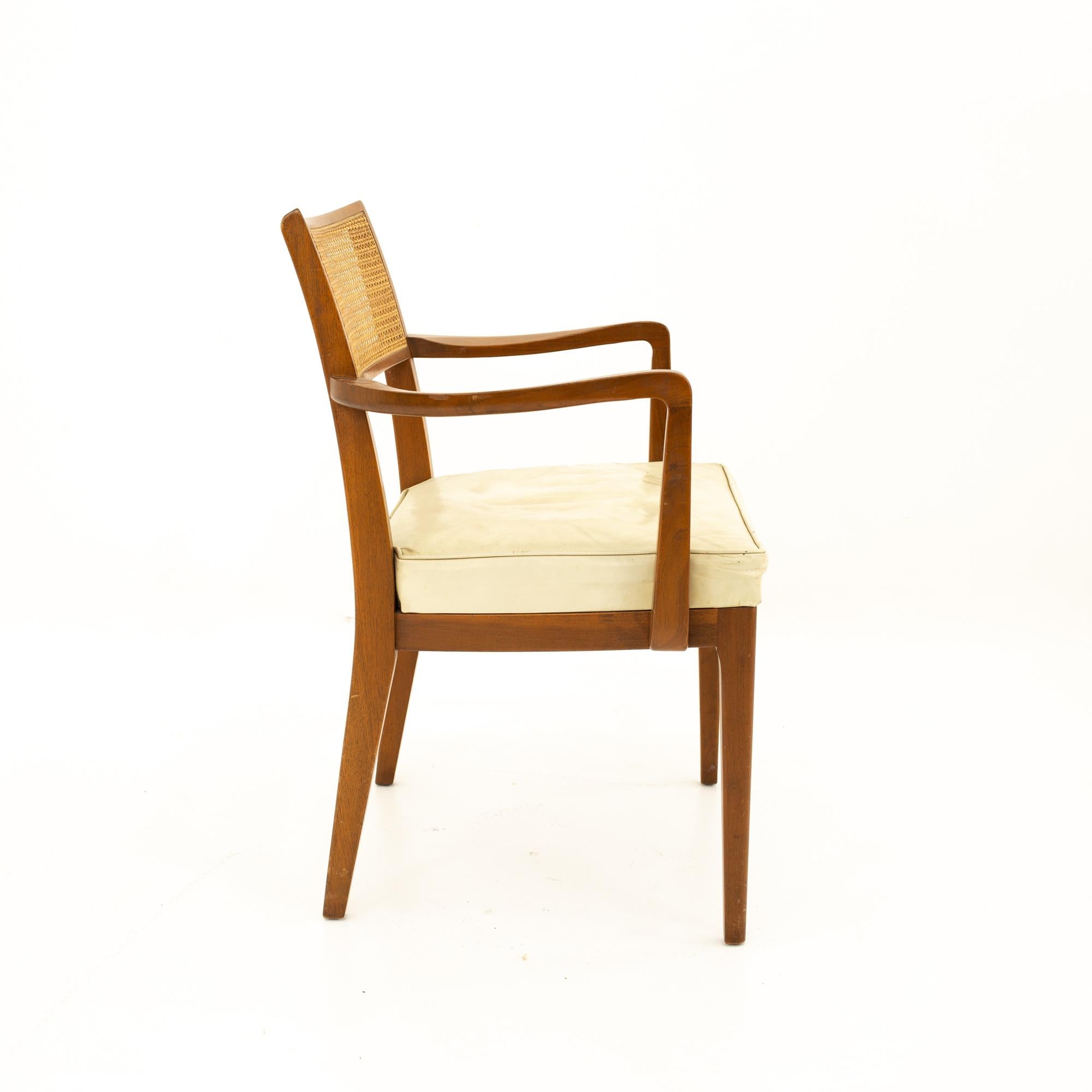 Sligh Furniture Midcentury Dining Chairs, Pair In Good Condition In Countryside, IL