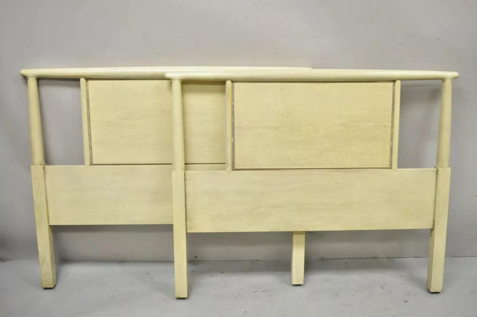 Sligh Mid Century Modern Mahogany Modernist Single Twin Bed Headboards - a Pair For Sale 3