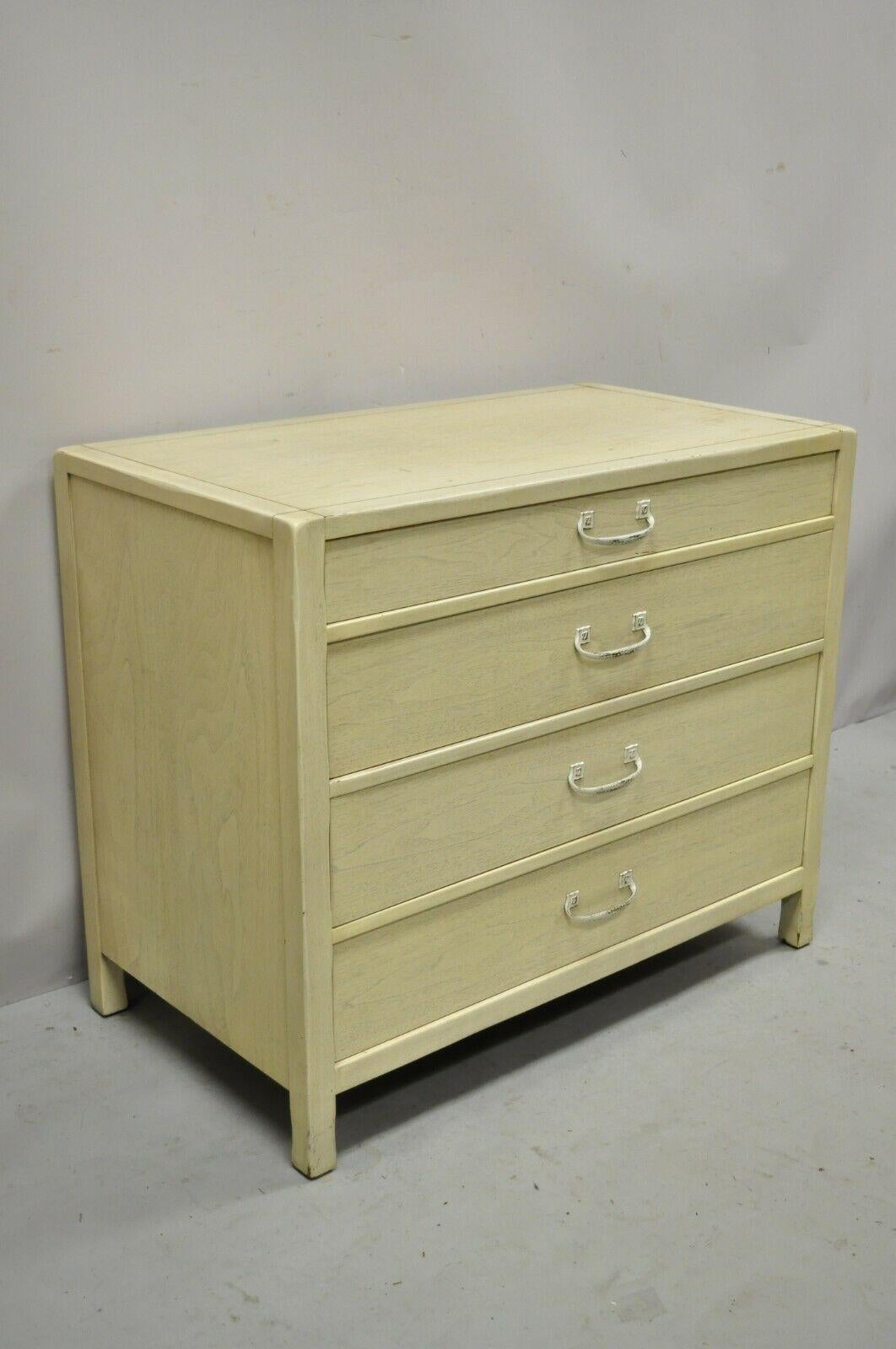 Sligh Vintage Mid Century Modern 4 Drawer Painted Cerused Bachelor Chest Dresser. Item features a cerused distressed finish, 4 dovetailed drawers, solid brass hardware, very nice vintage item, clean modernist lines, quality American craftsmanship.