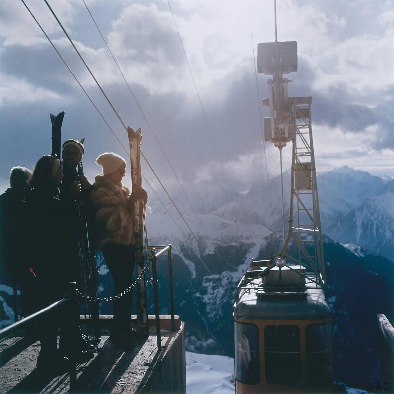 Slim Aarons Color Photograph - Alpine Skiing, Estate Edition