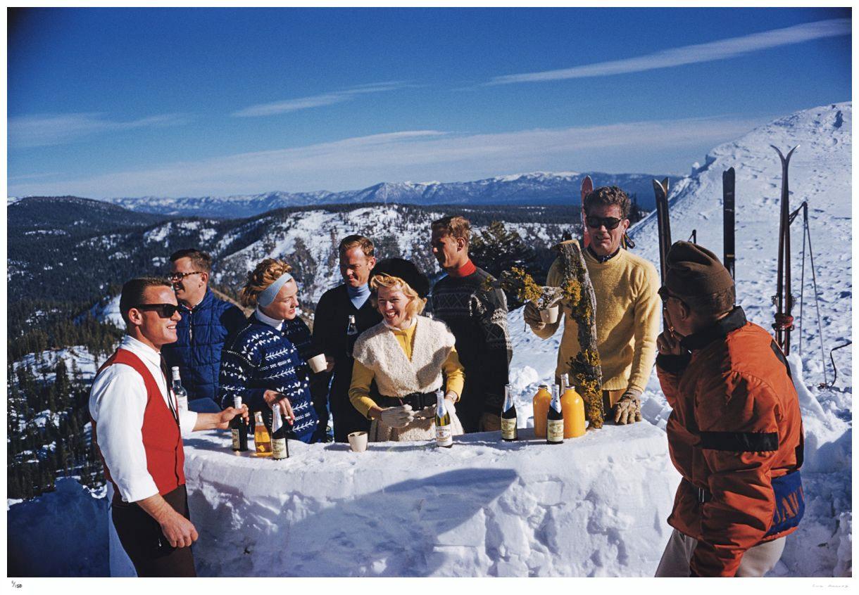 Apres Ski 1961 Slim Aarons Estate, gestempelte Auflage  im Angebot 1