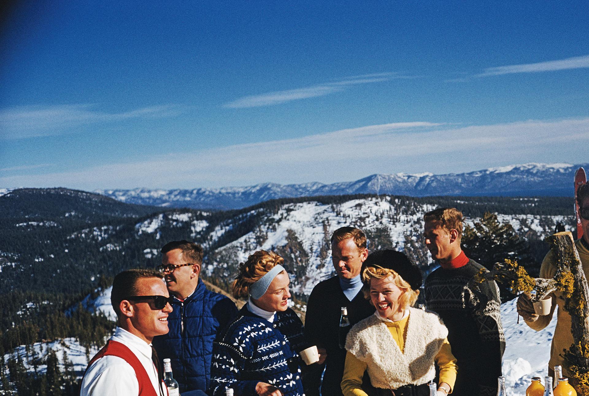 « Apres Ski, Squaw Valley, Estate Edition, Photographie de paysage de neige en vente 1