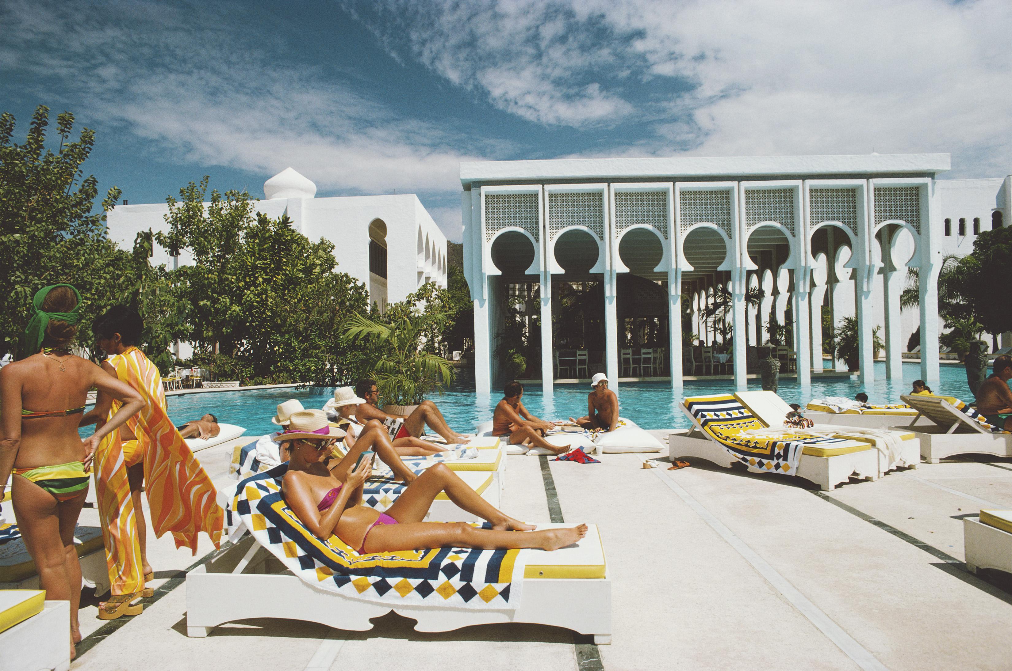 Slim Aarons Portrait Photograph - Armando's Beach Club