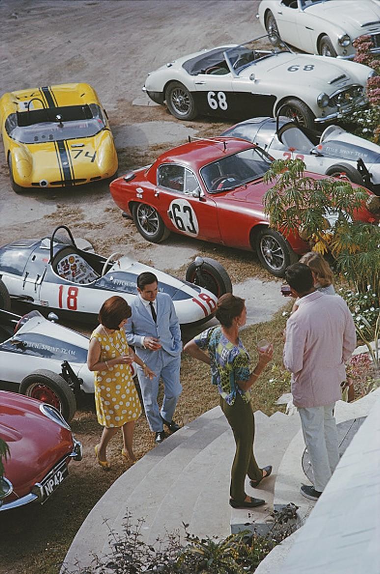 Bahamas Speed Week - Slim Aarons, 20th century photography, Sports cars, Ferrari