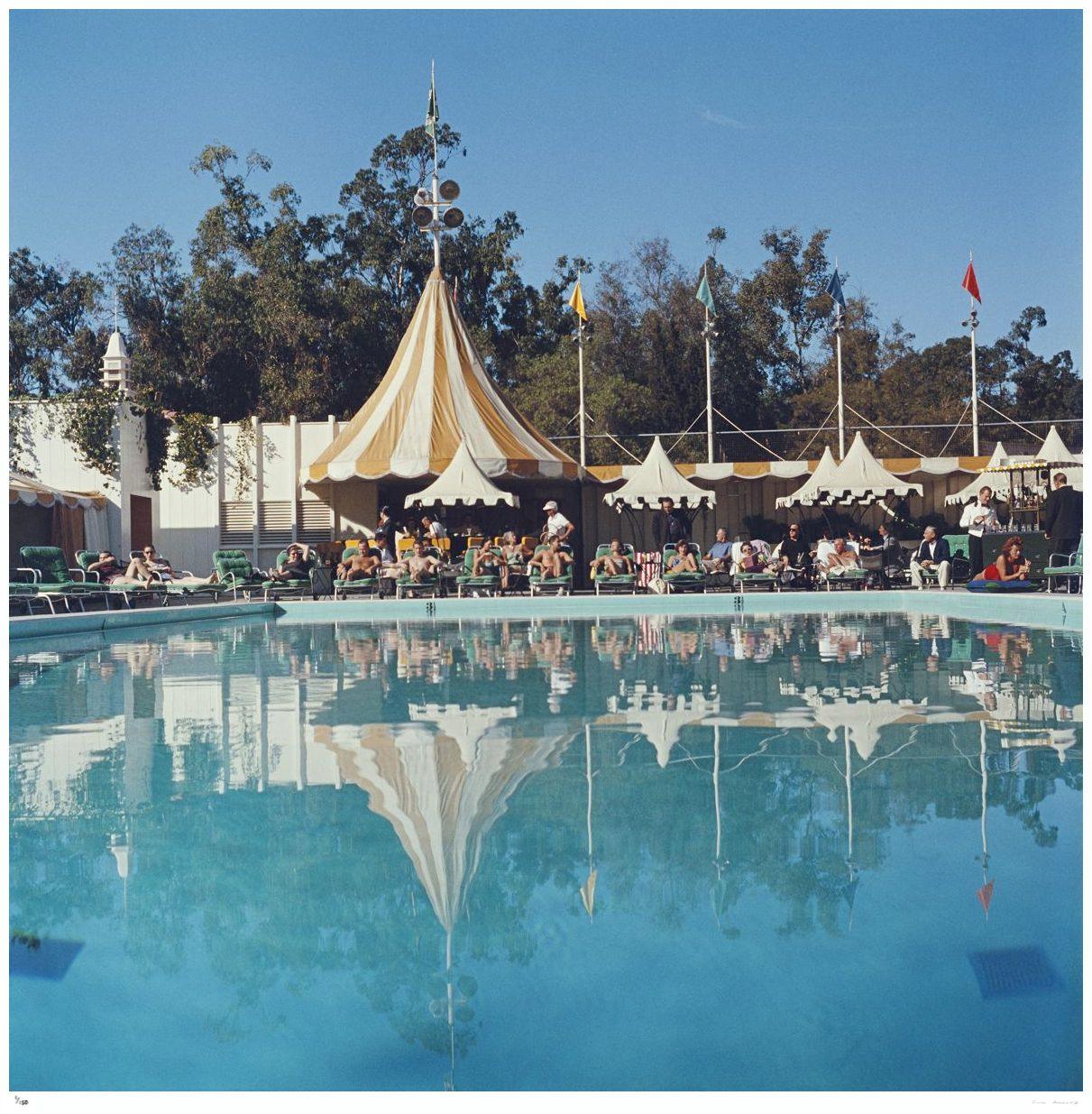Beverly Hills Hotel 1957 - Timbre de la succession de Slim Aarons