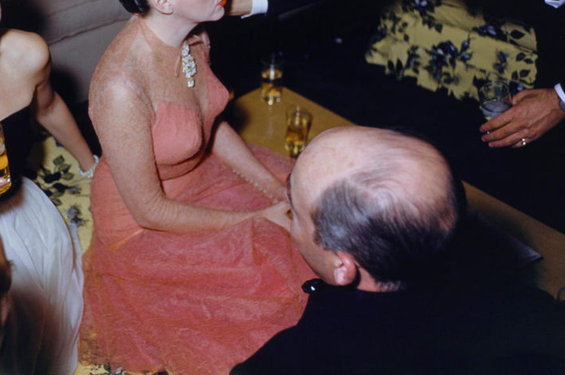 Fiesta en Beverly Hills, Los Ángeles, Edición de finca, Fotografía de retrato en venta 1
