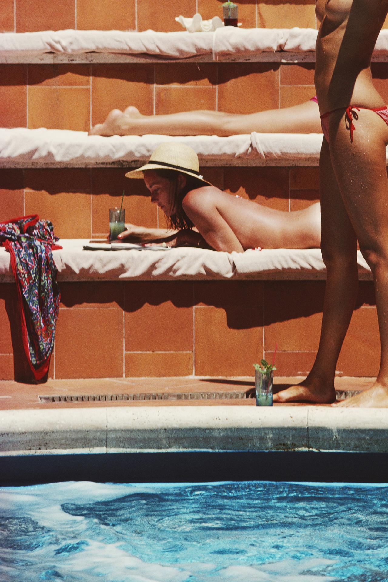 Catherine Wilke, Île de Capri, édition de la succession de Slim Aarons, photographie de portrait en vente 5