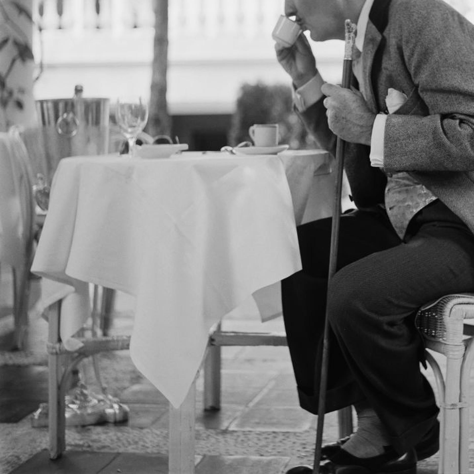 Coffee With Dalí, Madrid, Estate Edition, Portrait Photograph in vendita 2