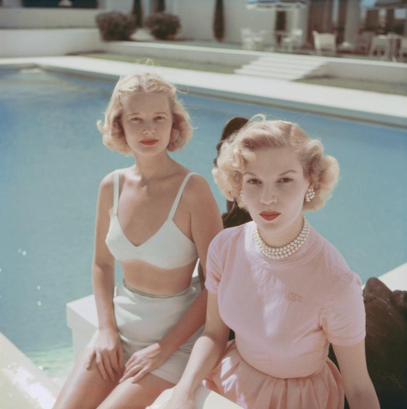 Slim Aarons Portrait Photograph - Connelly And Guest (1955) Limited Estate Stamped - Giant 