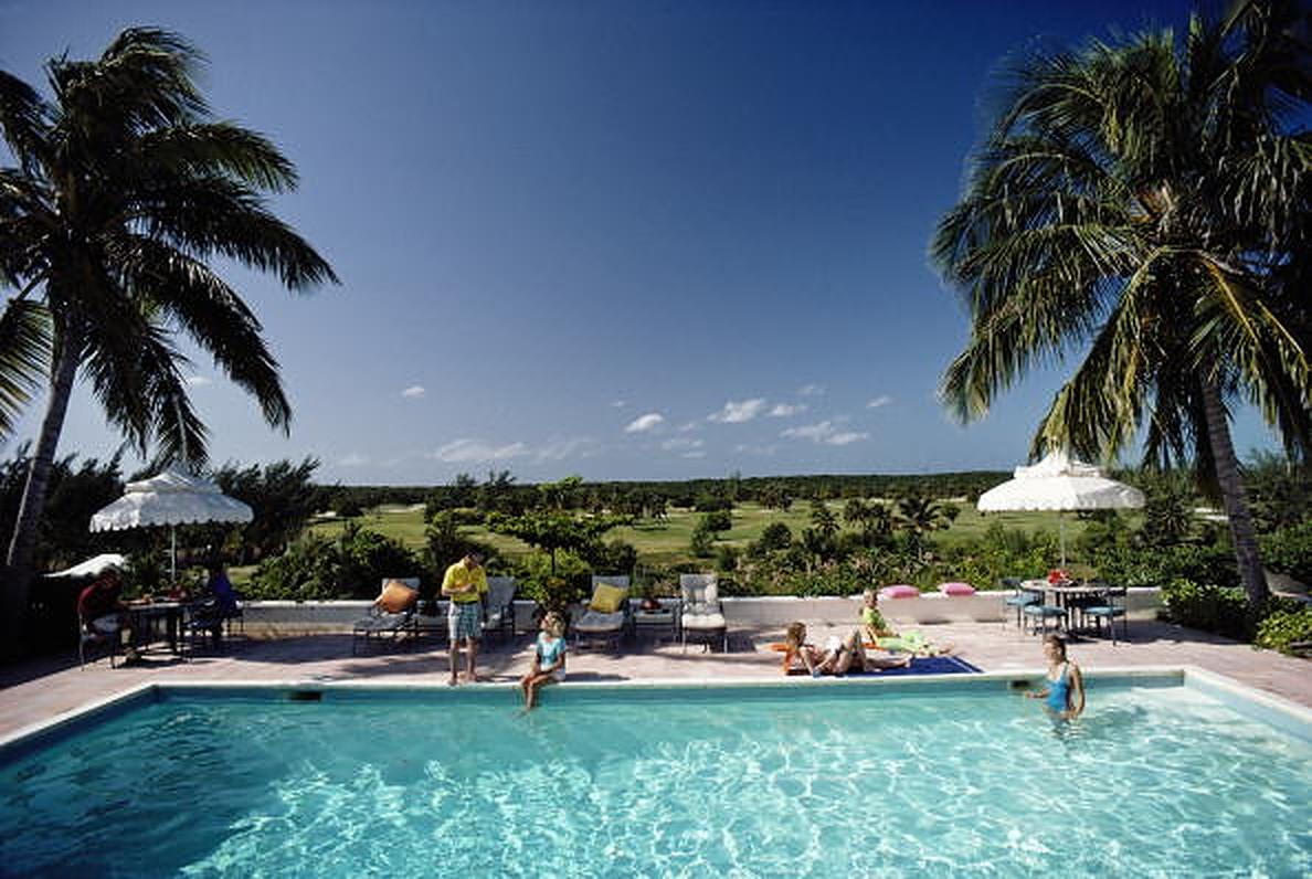 Cotton Bay, Bahamas di Slim Aarons